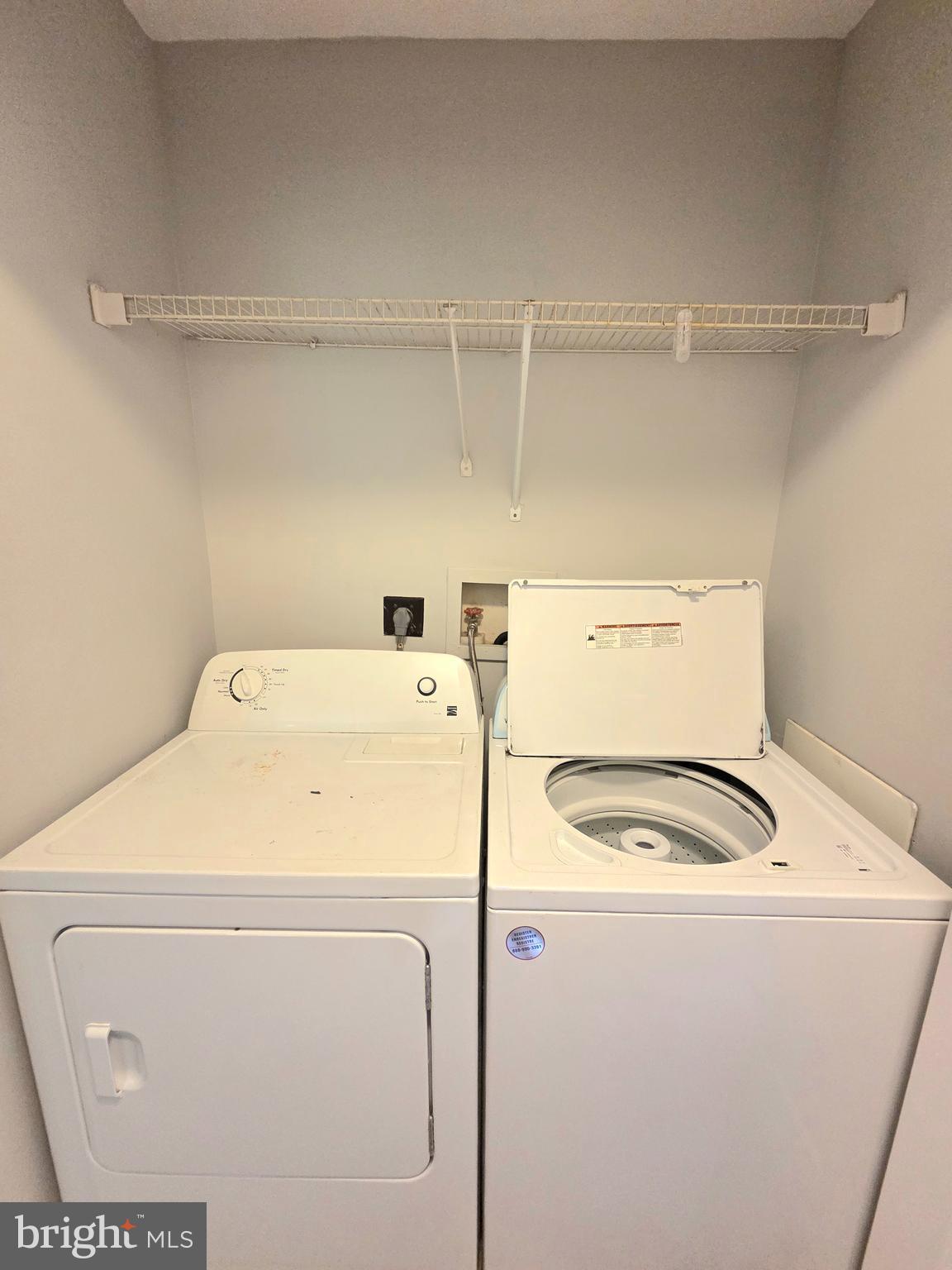 HILL OAKS CONDO - Residential Lease
