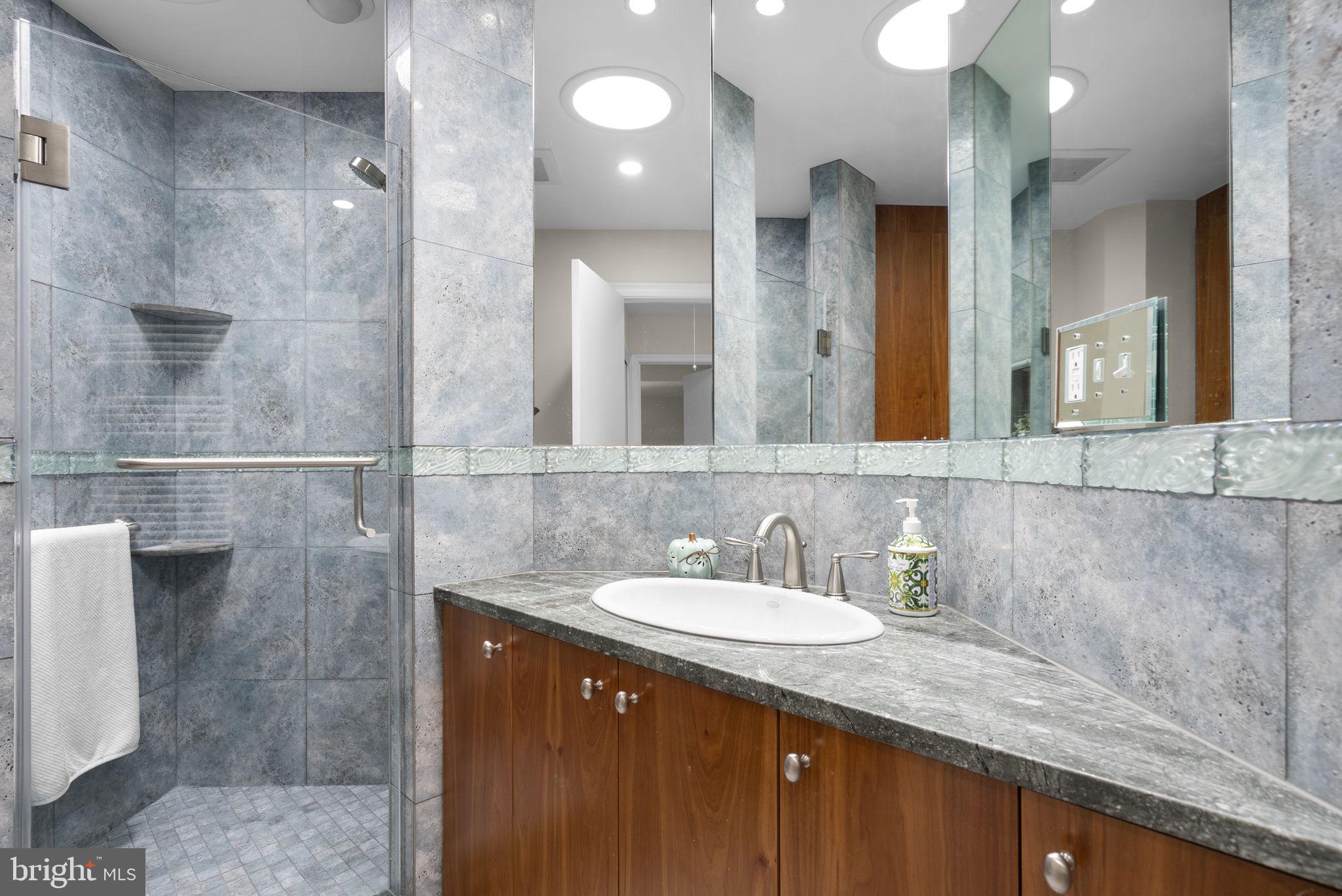 NORTH SPRINGBROOK - Residential