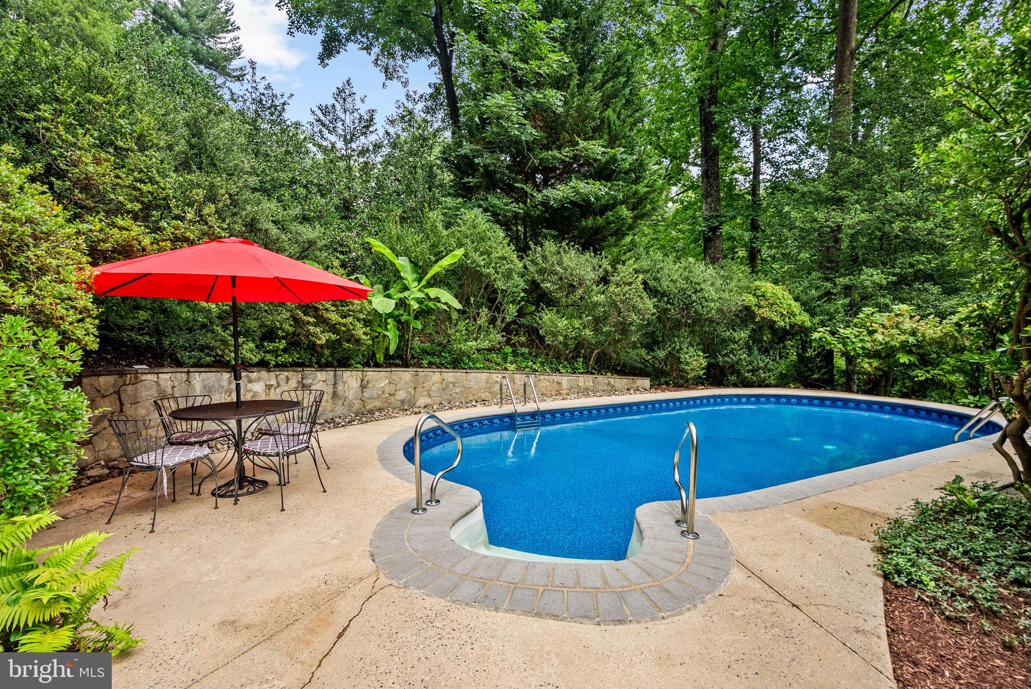 NORTH SPRINGBROOK - Residential