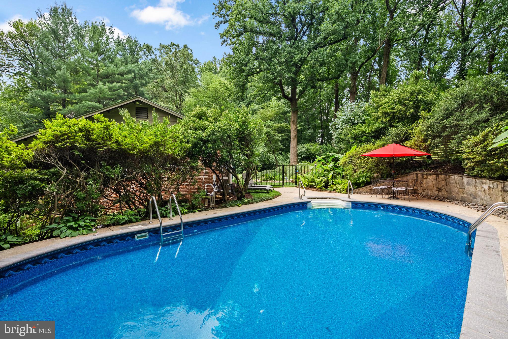 NORTH SPRINGBROOK - Residential
