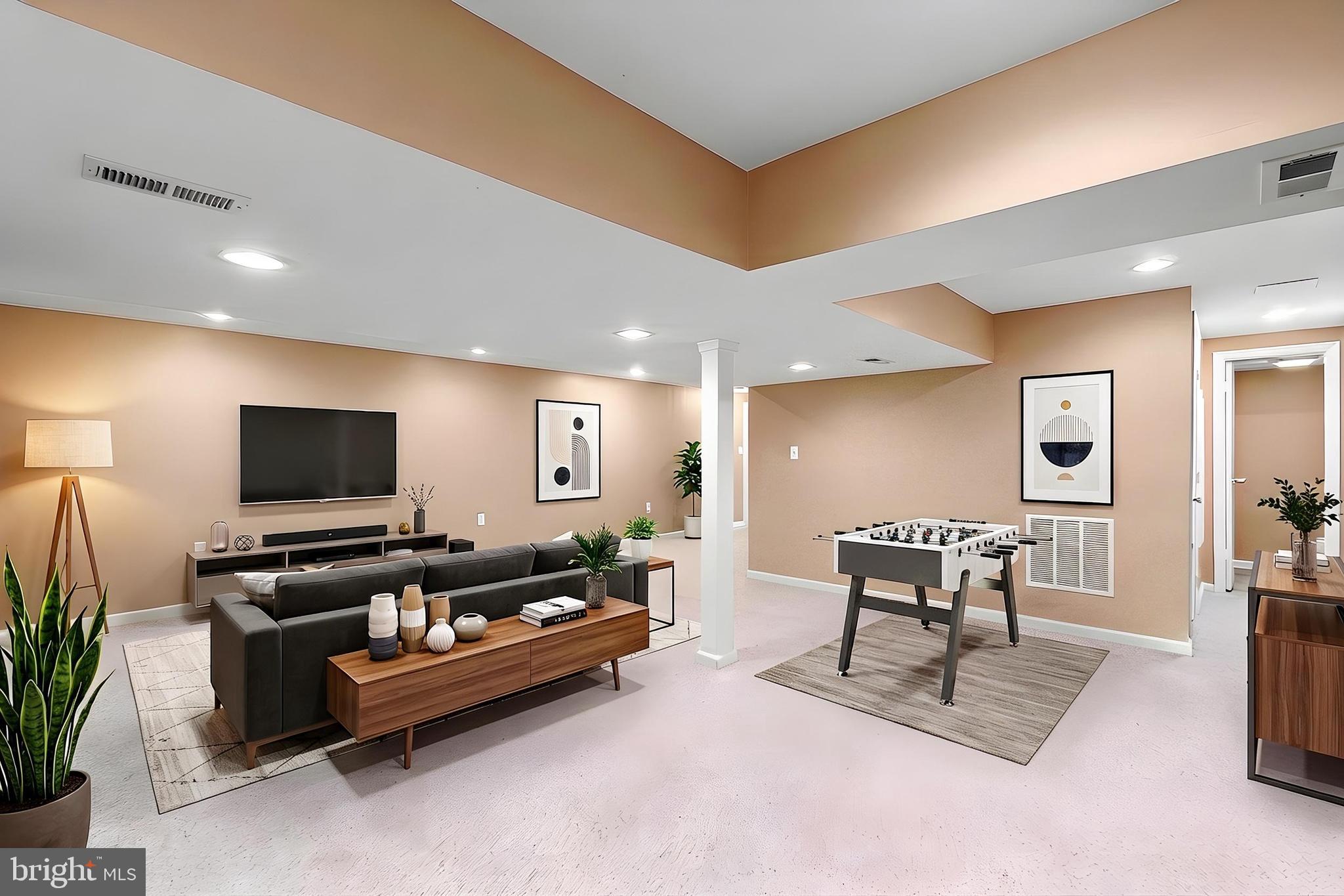 VILLAGE OF HICKORY RIDGE - Residential
