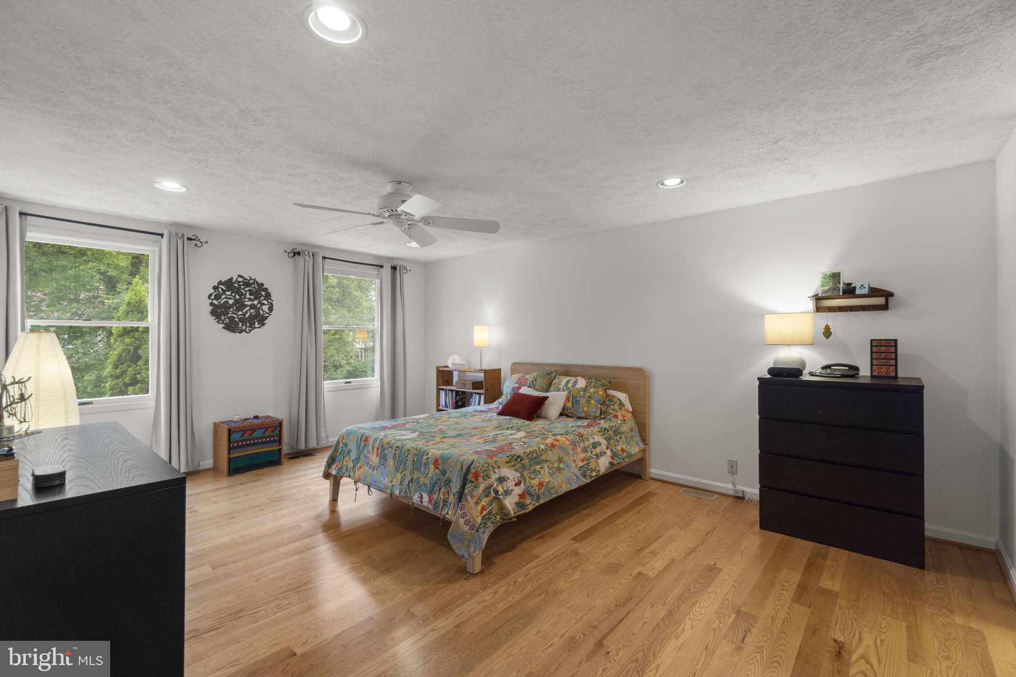 VILLAGE OF HICKORY RIDGE - Residential