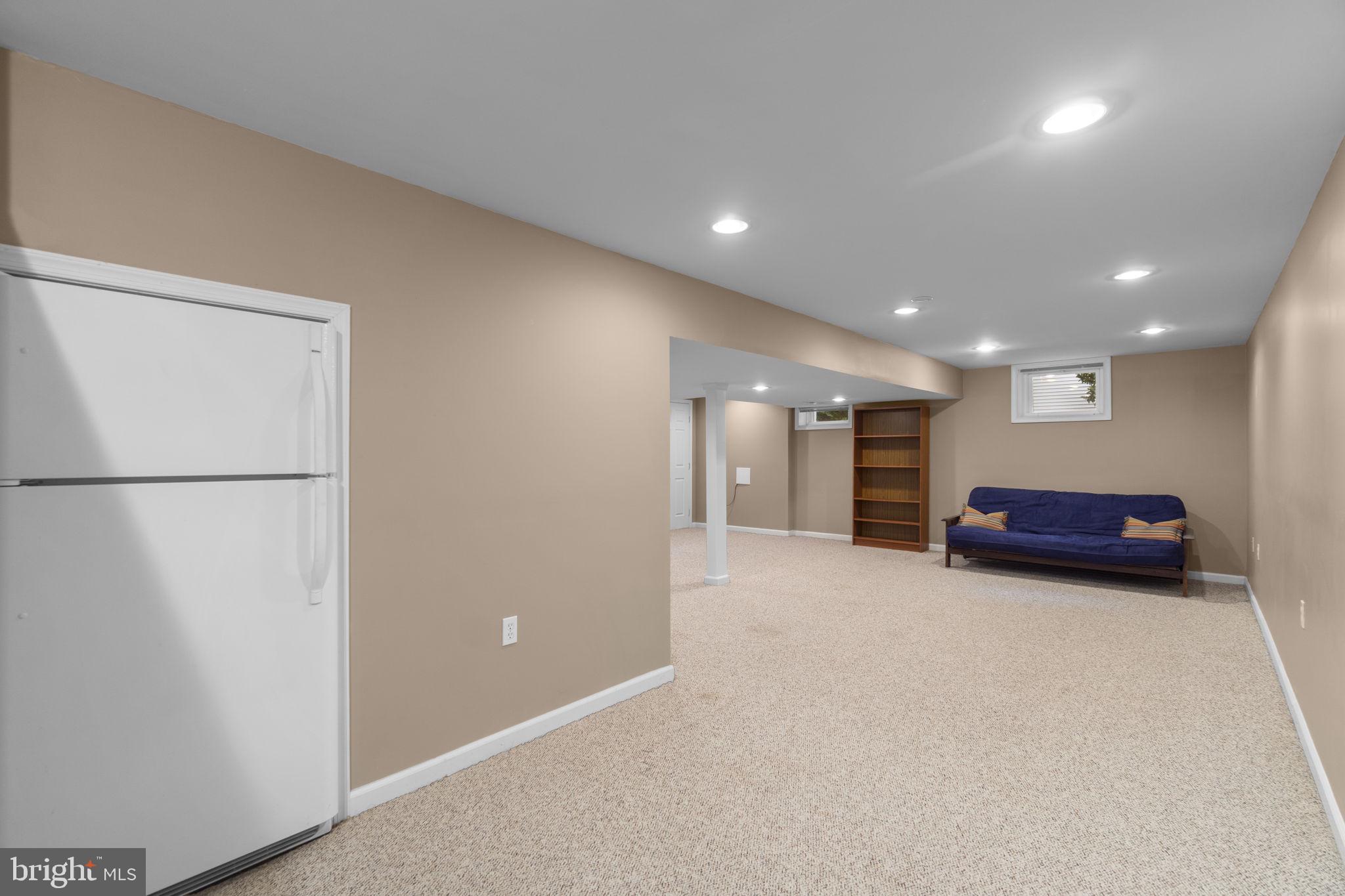 VILLAGE OF HICKORY RIDGE - Residential