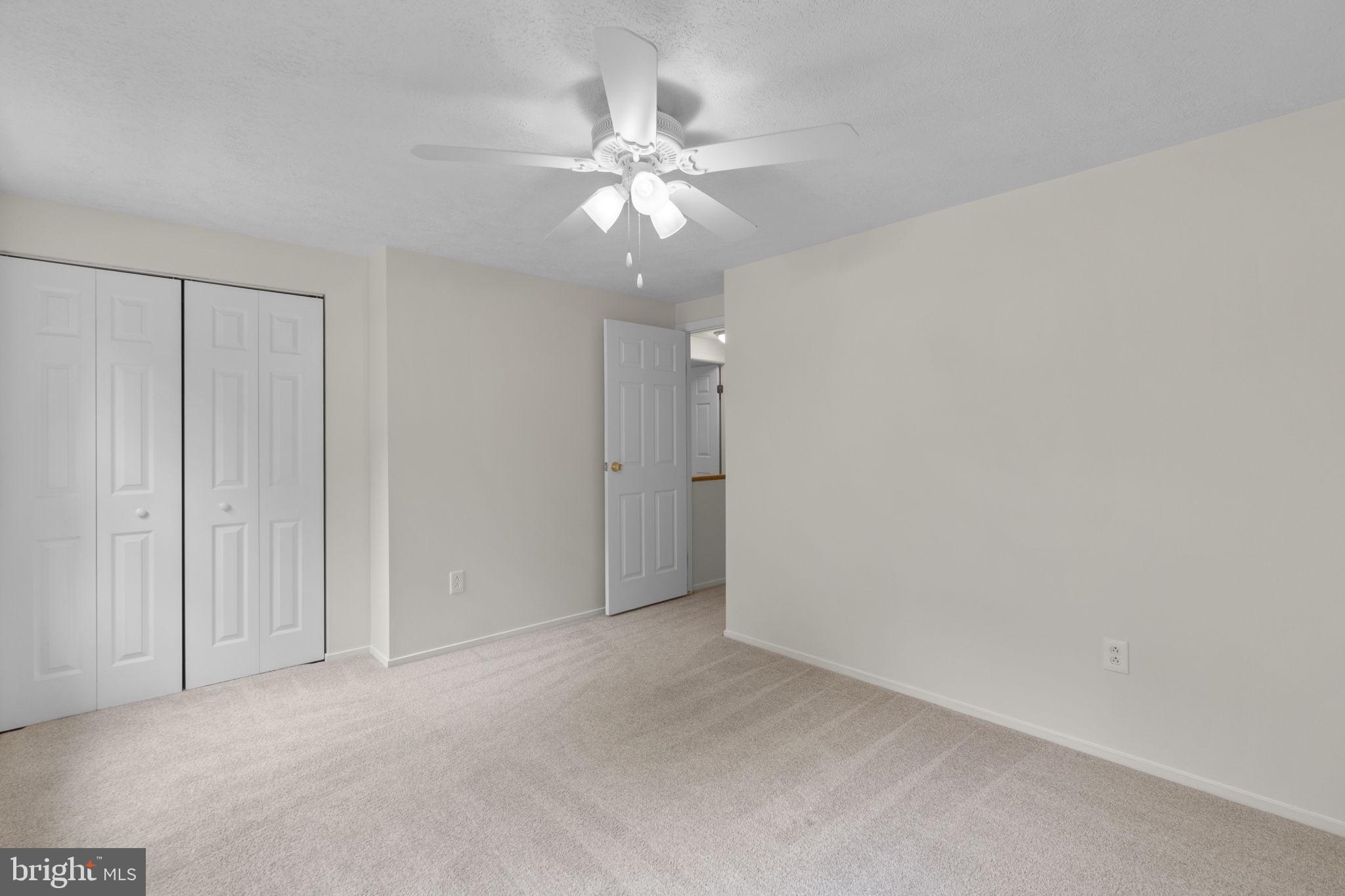 VILLAGE OF HICKORY RIDGE - Residential