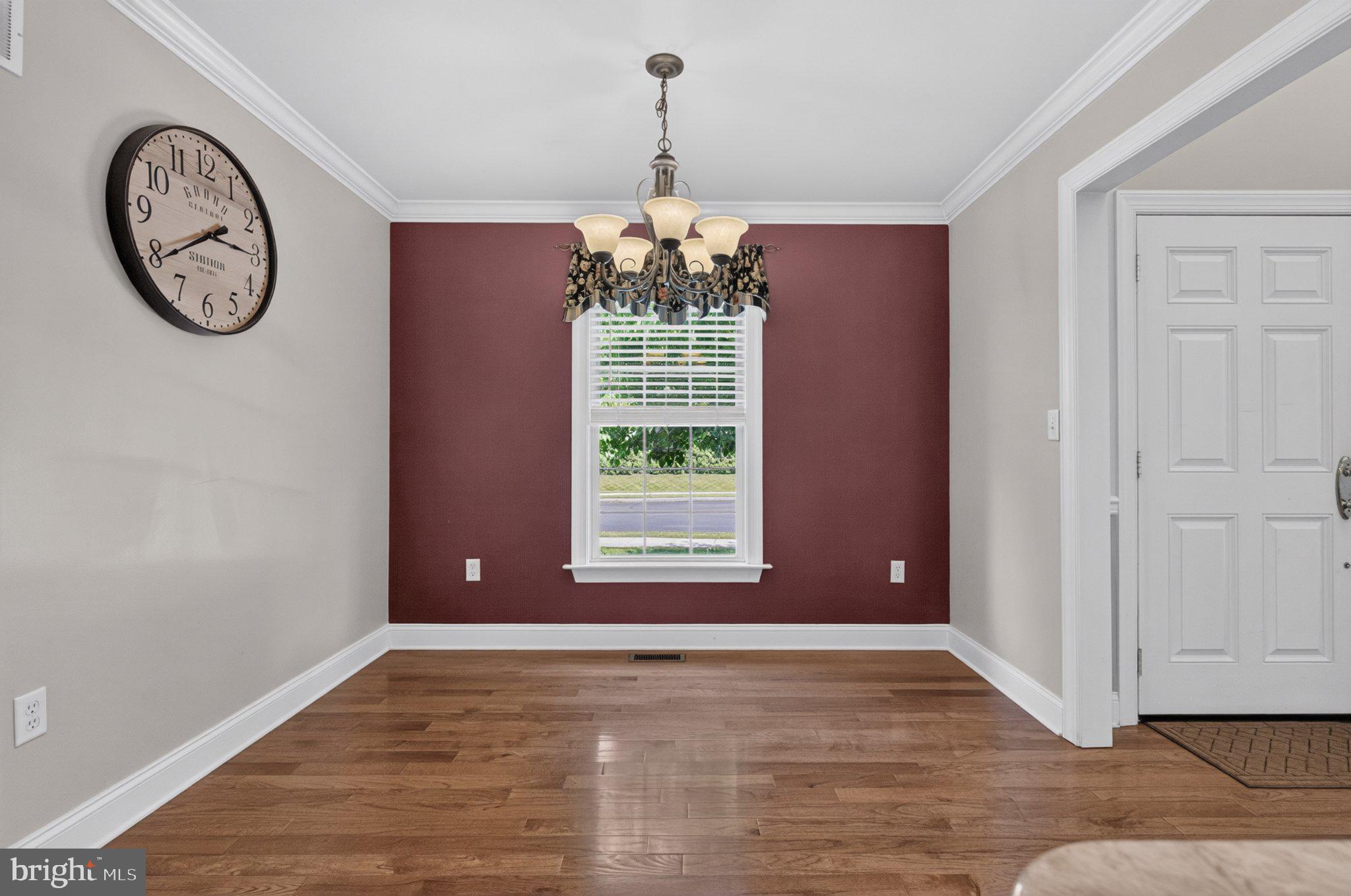 STRATTON CHASE - Residential