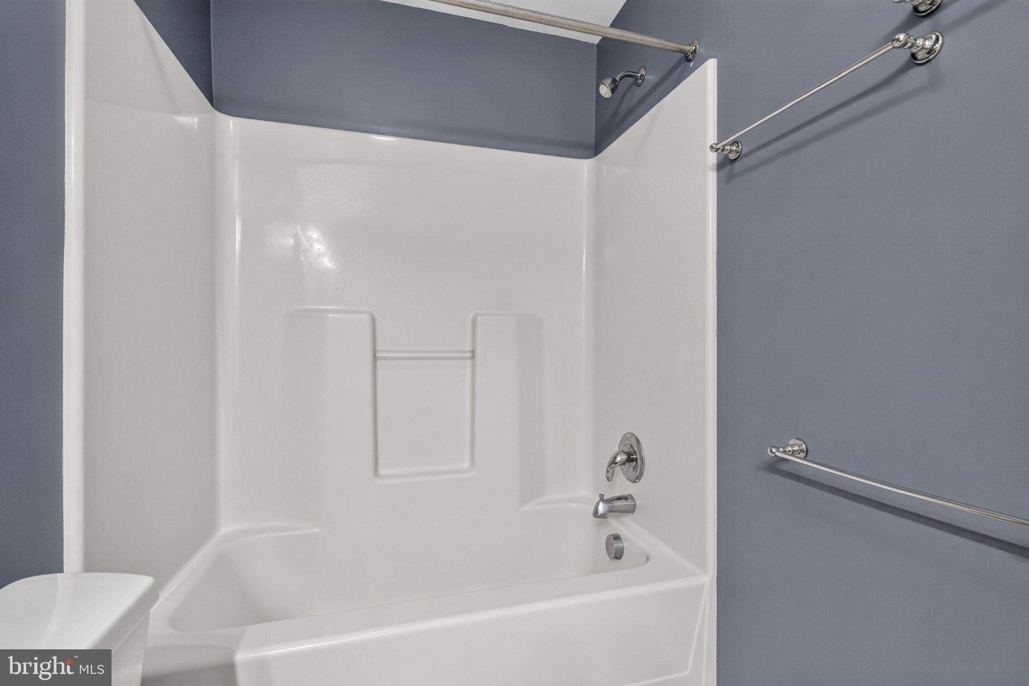 STRATTON CHASE - Residential