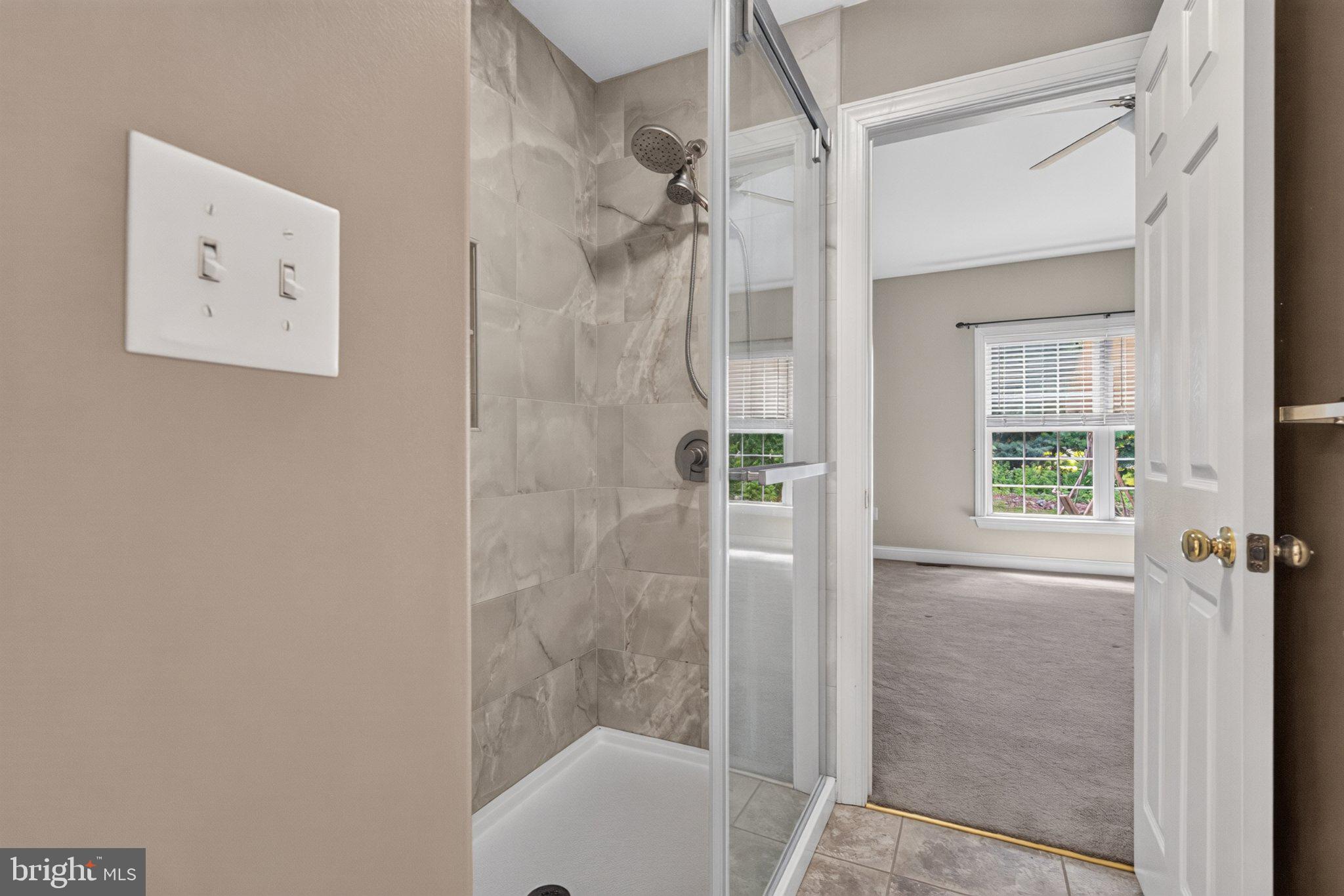 STRATTON CHASE - Residential