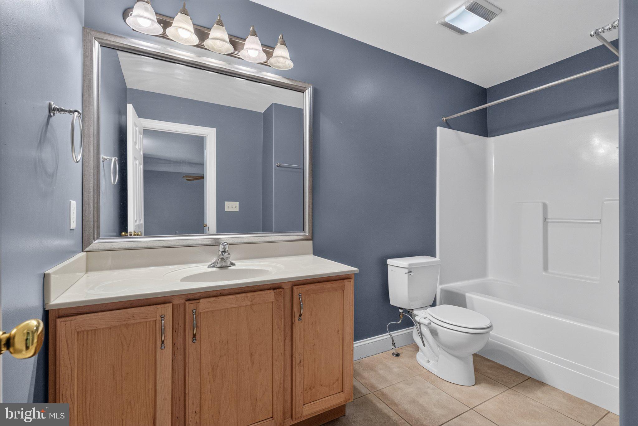 STRATTON CHASE - Residential