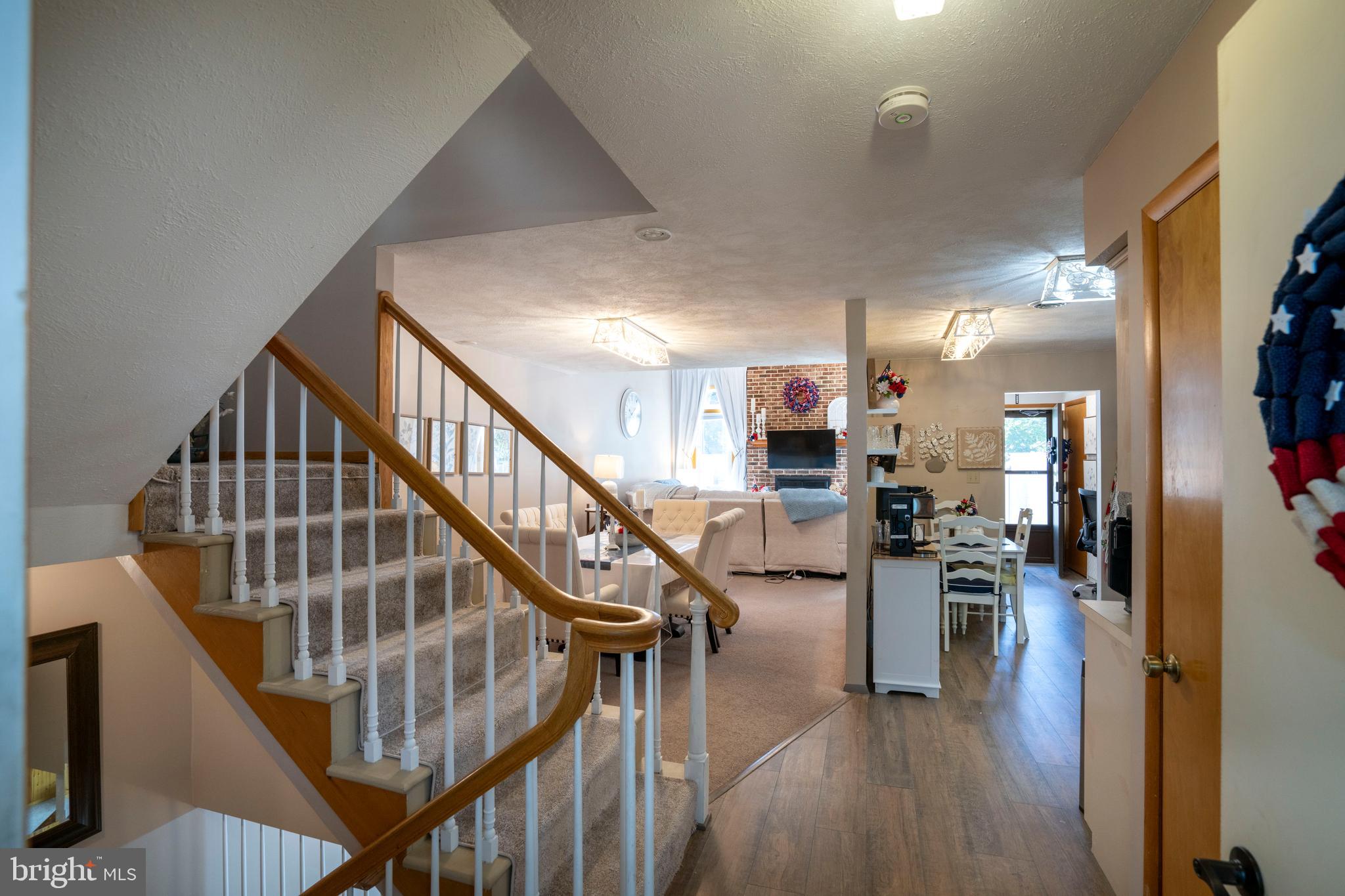 AARON VILLAGE - Residential