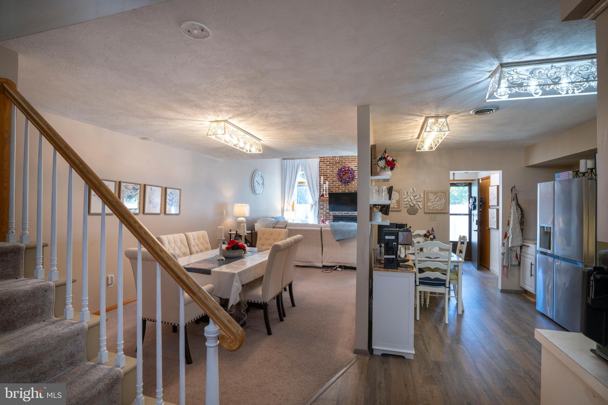 AARON VILLAGE - Residential