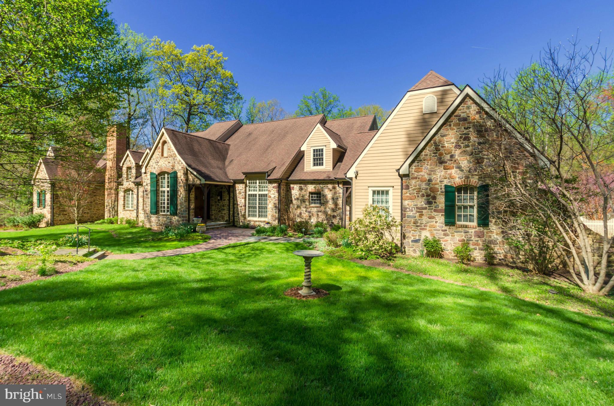 MAJOR PRICE REDUCTION BY $300,000! Stately manse collaboration of Levin/Brown architects, Jay Jenkins interior design and Richstone Custom Homes. 10,000+ sq ft of exceptional design and finishes in Greenspring Valley at end of cul-de-sac on 3 private, fenced and gated acres, lushly landscaped and hardscaped with pool by Lothorian. 1st flr lux master suite, office/au-pair suite of rooms over garage