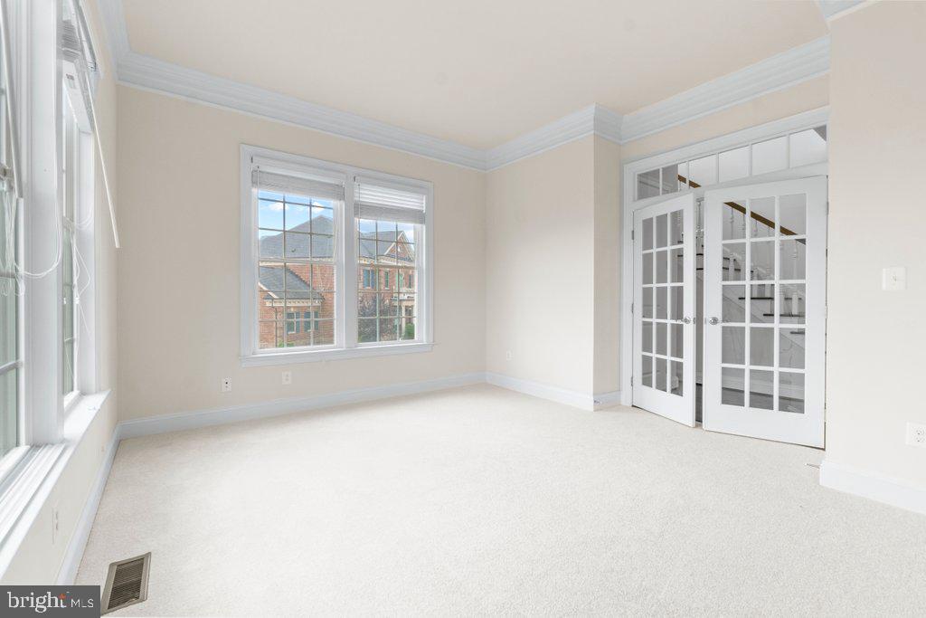 POOLEDALE FARM - Residential