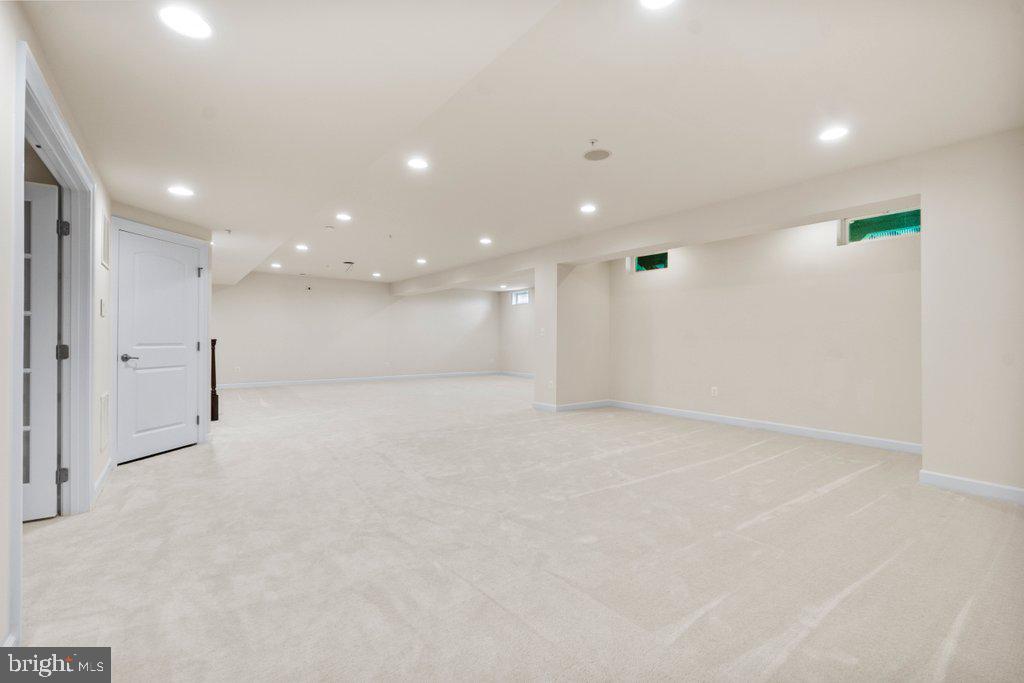 POOLEDALE FARM - Residential