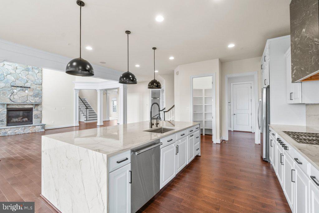 POOLEDALE FARM - Residential