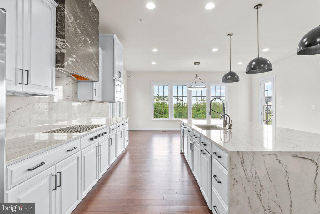 POOLEDALE FARM - Residential