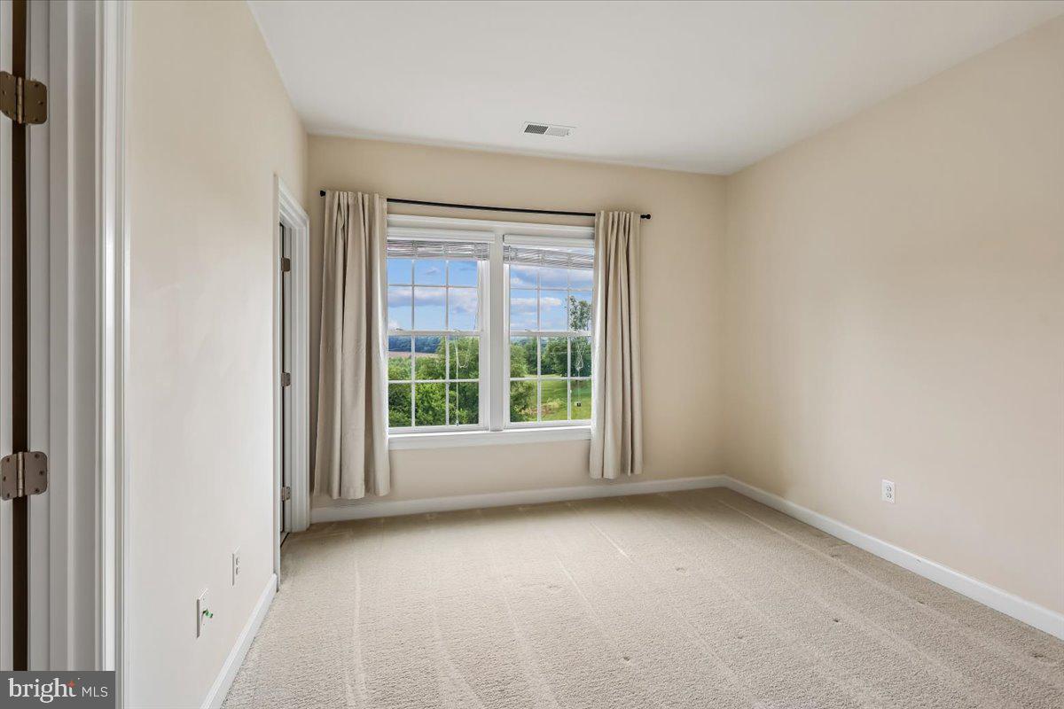 POOLEDALE FARM - Residential