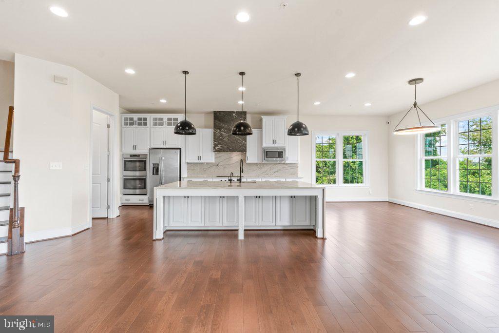 POOLEDALE FARM - Residential