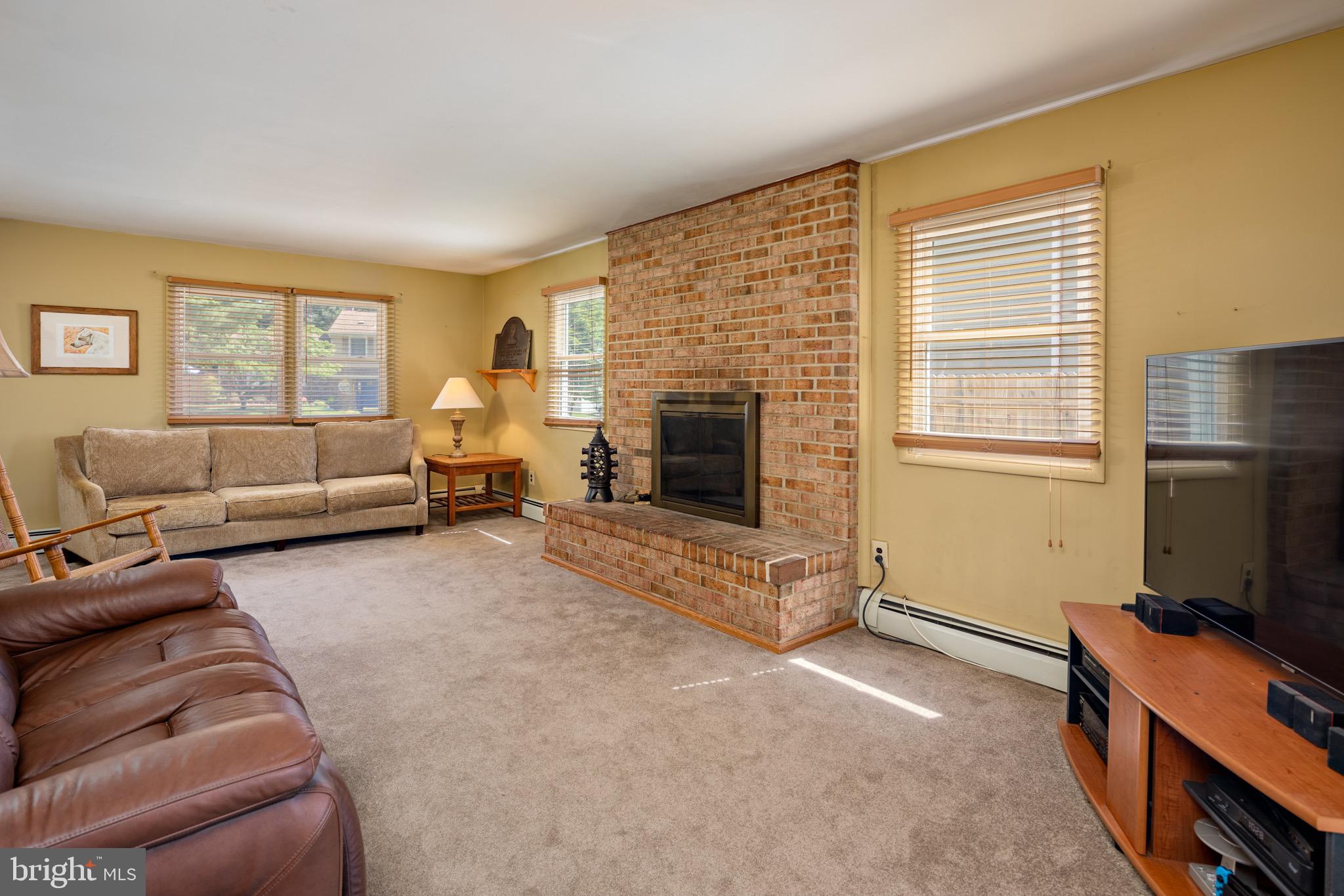GLEN BURNIE PARK - Residential
