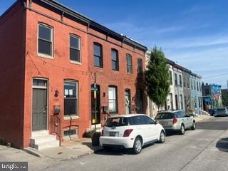 STATION EAST - Residential