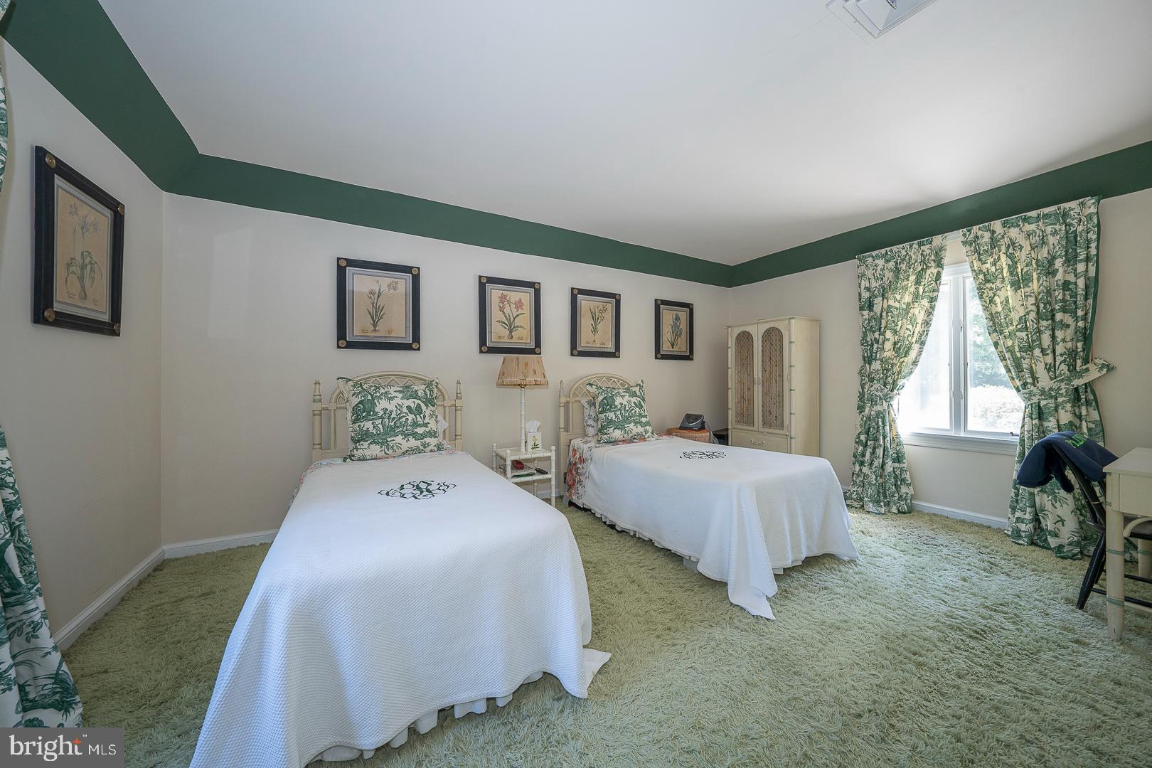 MERION GOLF ESTATES - Residential
