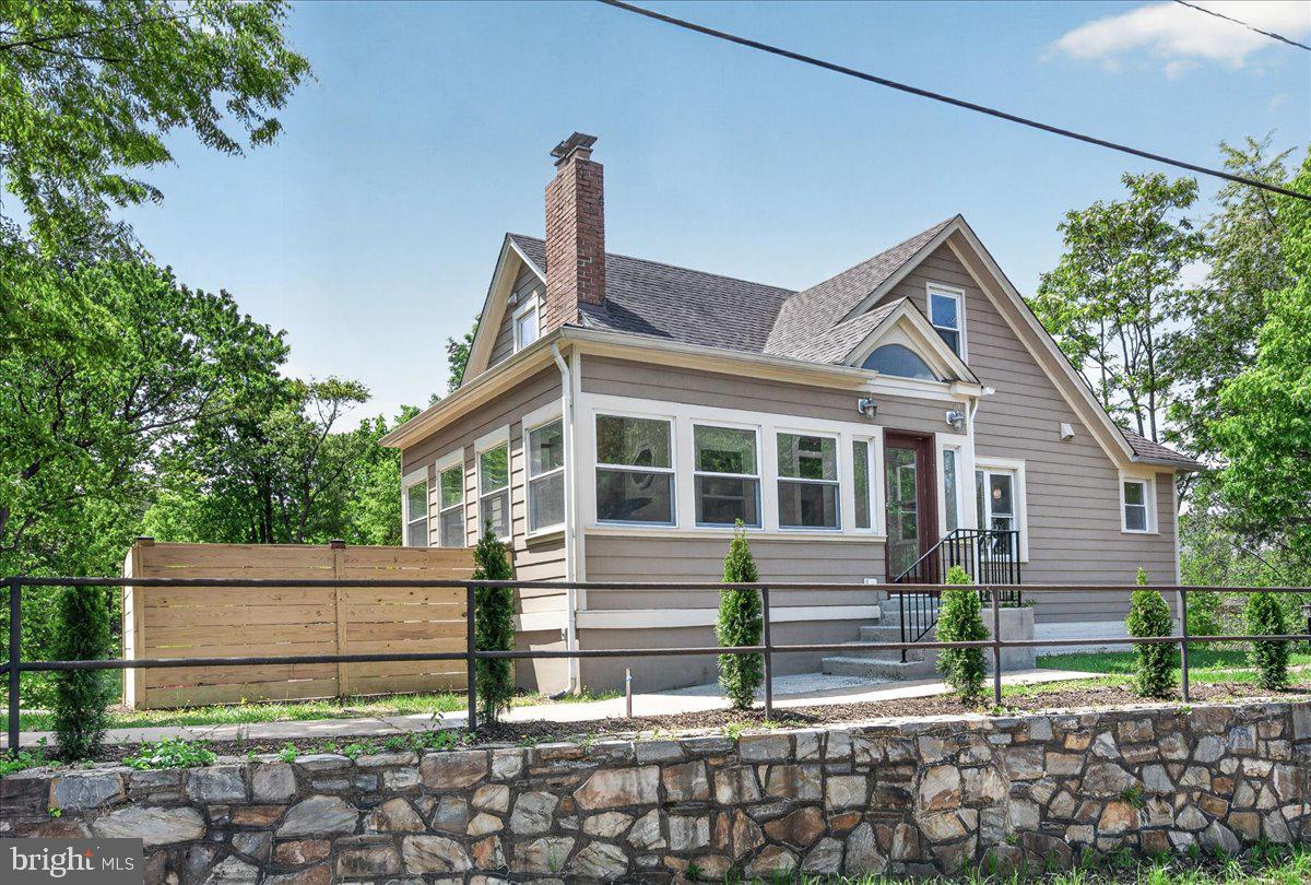 BRADDOCK COVE - Residential