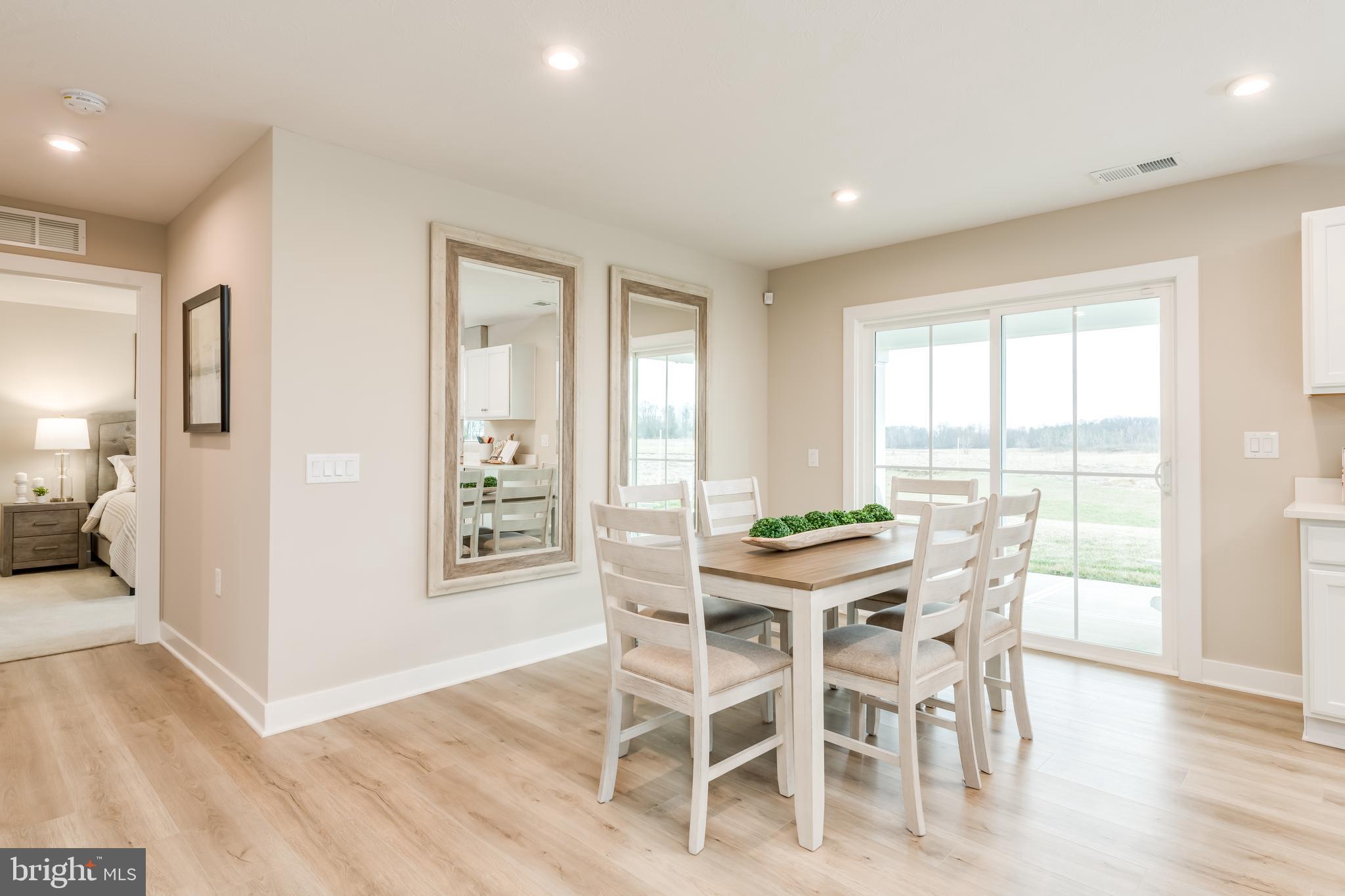 CARDINAL POINTE - Residential
