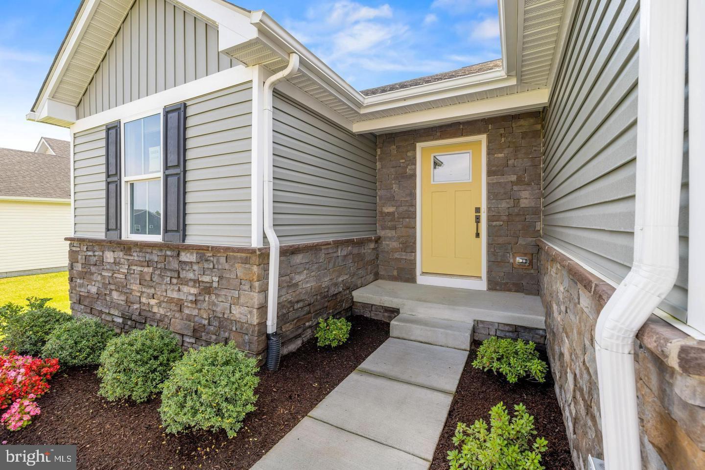 CARDINAL POINTE - Residential