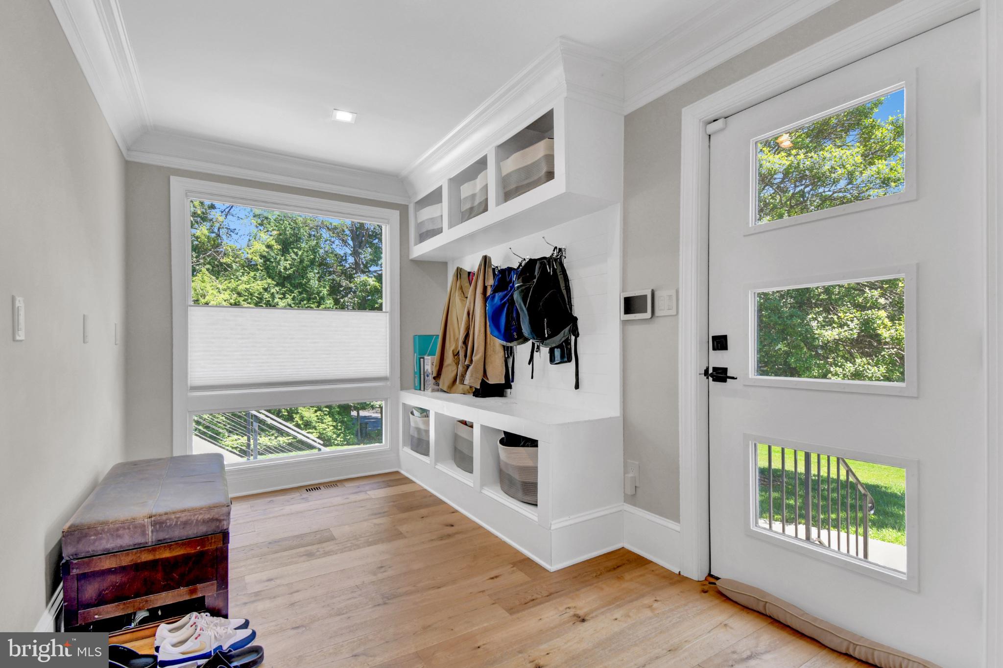CARDEROCK SPRINGS - Residential