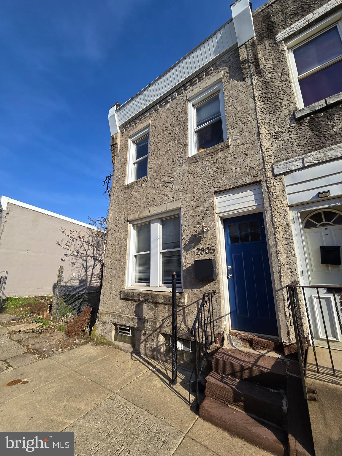 PORT RICHMOND - Residential
