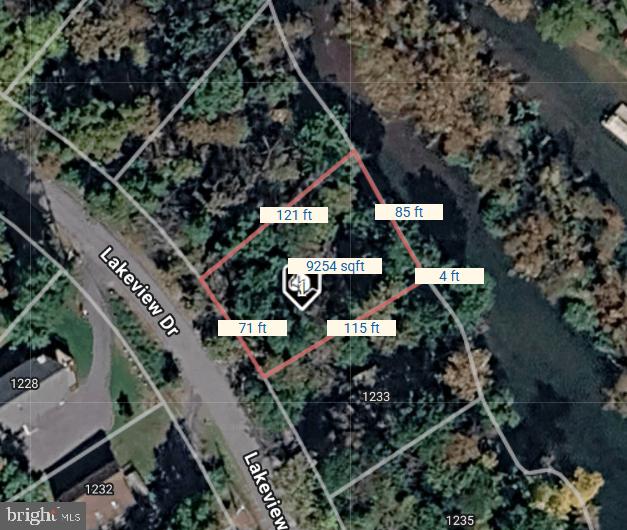 Rare opportunity to own a waterfront buildable lot at the end of a peaceful cove—at an unbelievable price! Whether you’re dreaming of a weekend retreat or your forever home, this property offers the perfect setting to enjoy everything Lake Holiday has to offer. This sought-after 240-acre gated lake community features boating, water skiing, fishing, a fishing pier, sports courts, 3 beaches, a clubhouse with fitness room, and scenic walking and hiking trails. Just 20 minutes from Winchester and 90 minutes from DC, Lake Holiday Estates is the area’s only 24/7 gated community. Don’t miss your chance to own a slice of paradise! No private dock currently exists on the property. Buyers may apply for a personal-use dock through the HOA, subject to approval and guidelines. Marina boat slips are available separately and assigned by lease. Water/sewer utility costs are presently available for hookup with Aqua at a total cost of 5k.