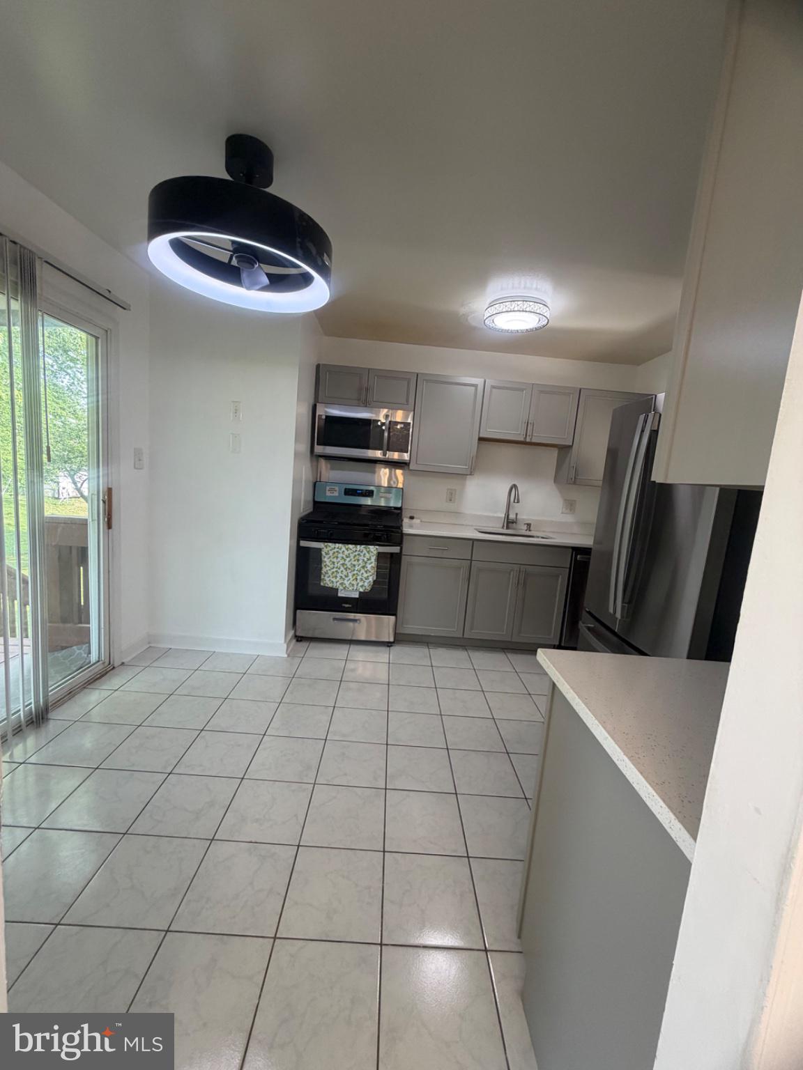 RANDALL - Residential