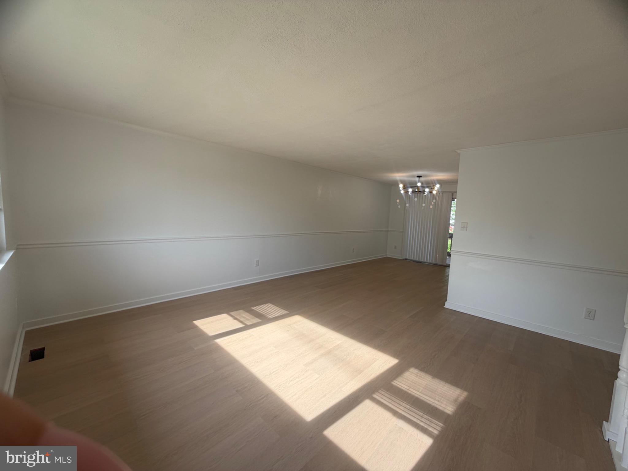 RANDALL - Residential