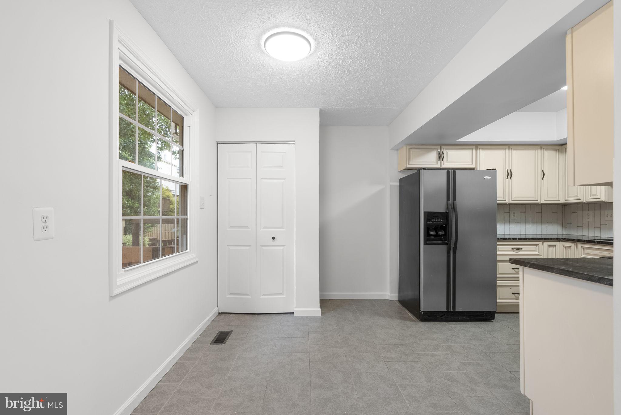 GUNNERS LAKE VILLAGE - Residential