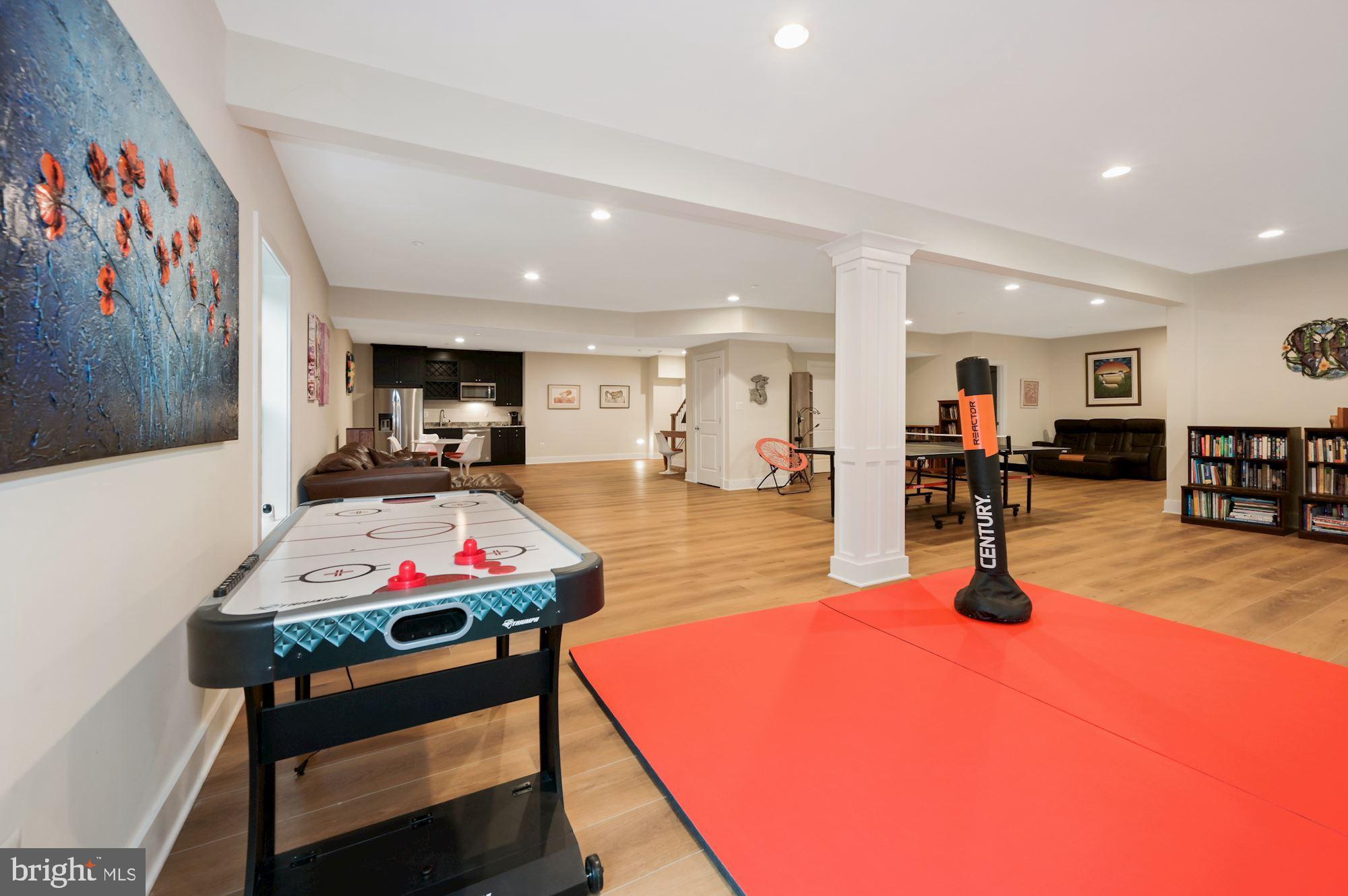CHEVY CHASE VIEW - Residential