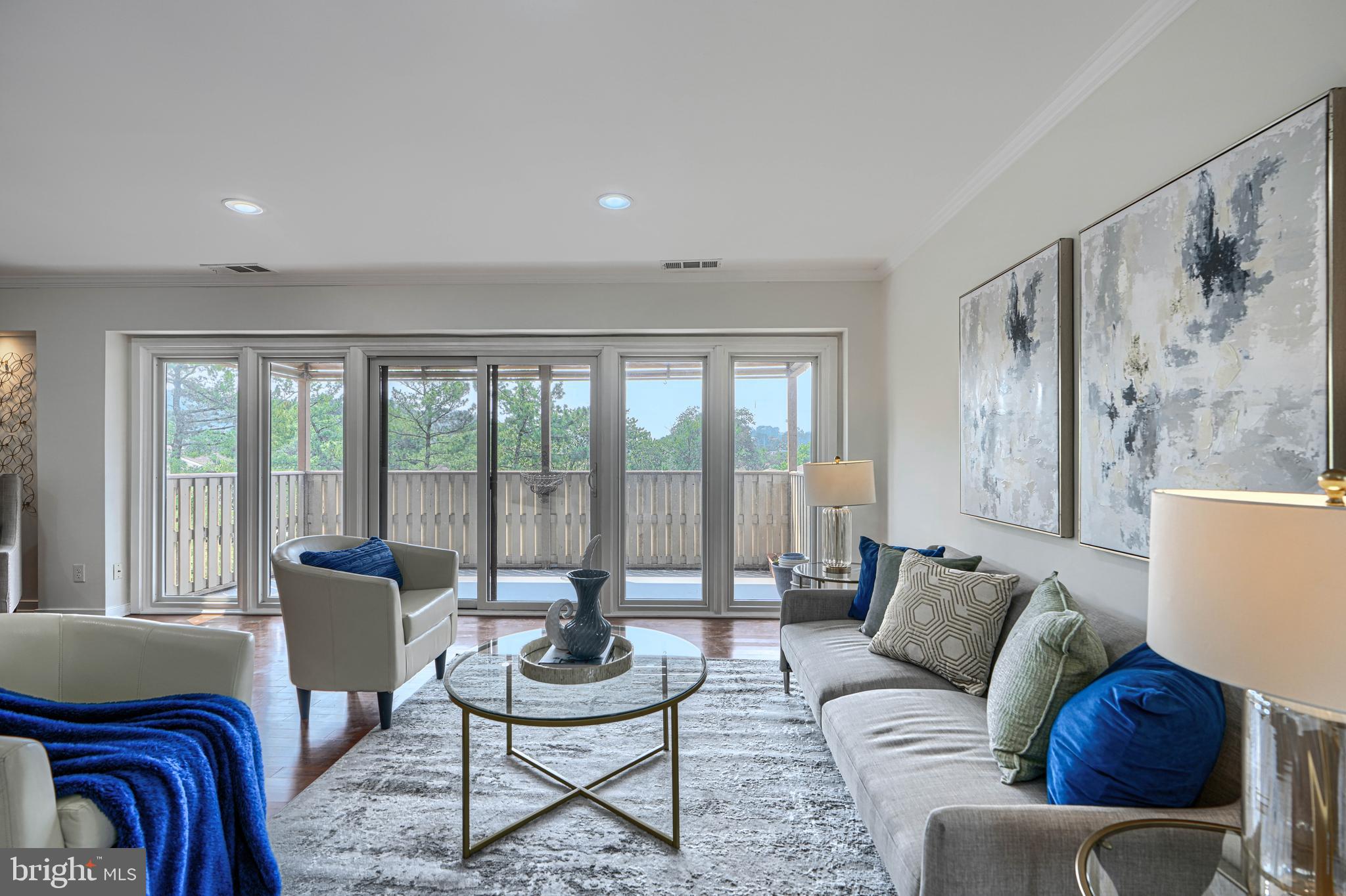 CROSS KEYS - Residential