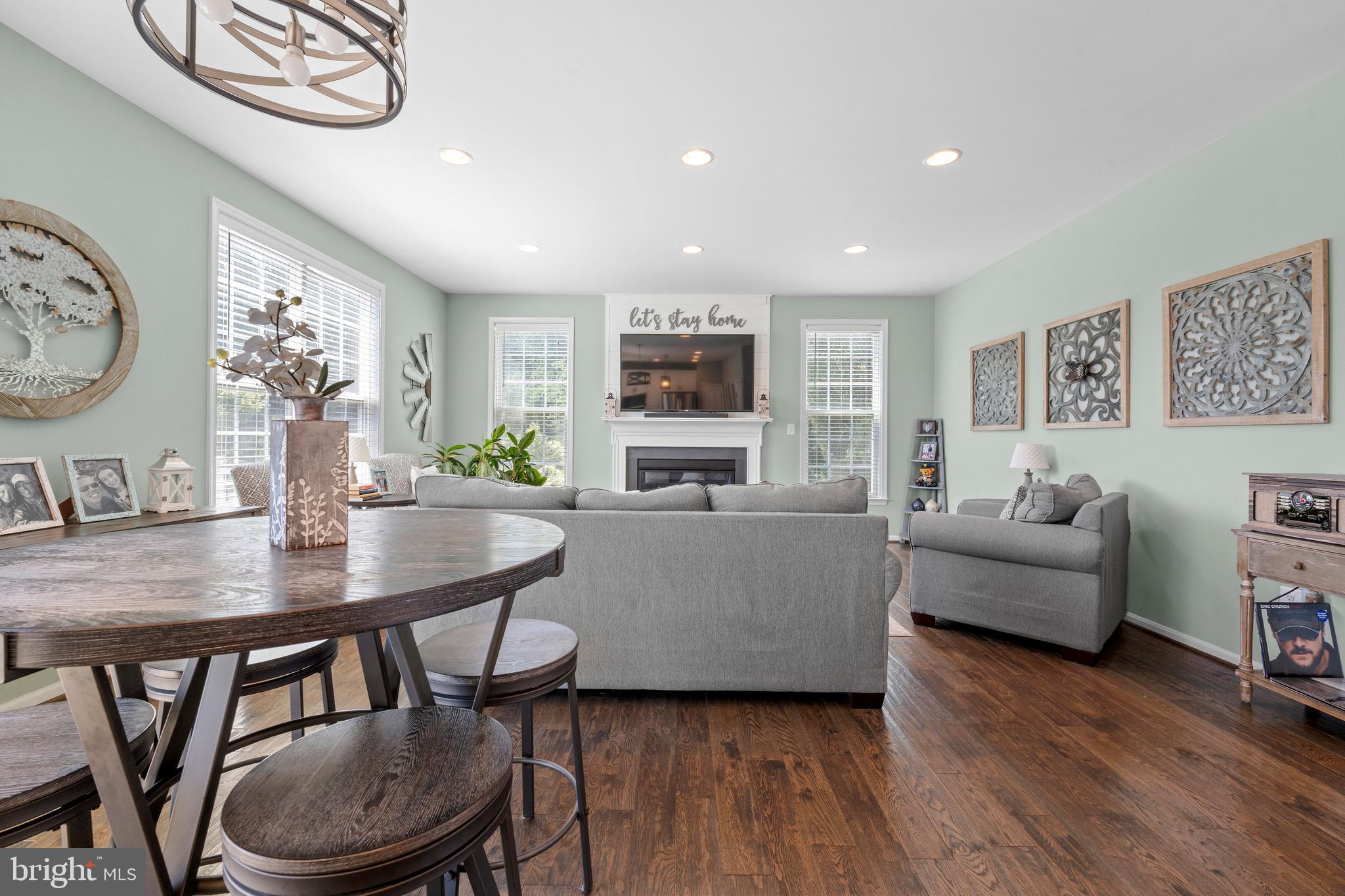 STATON CROSSING - Residential