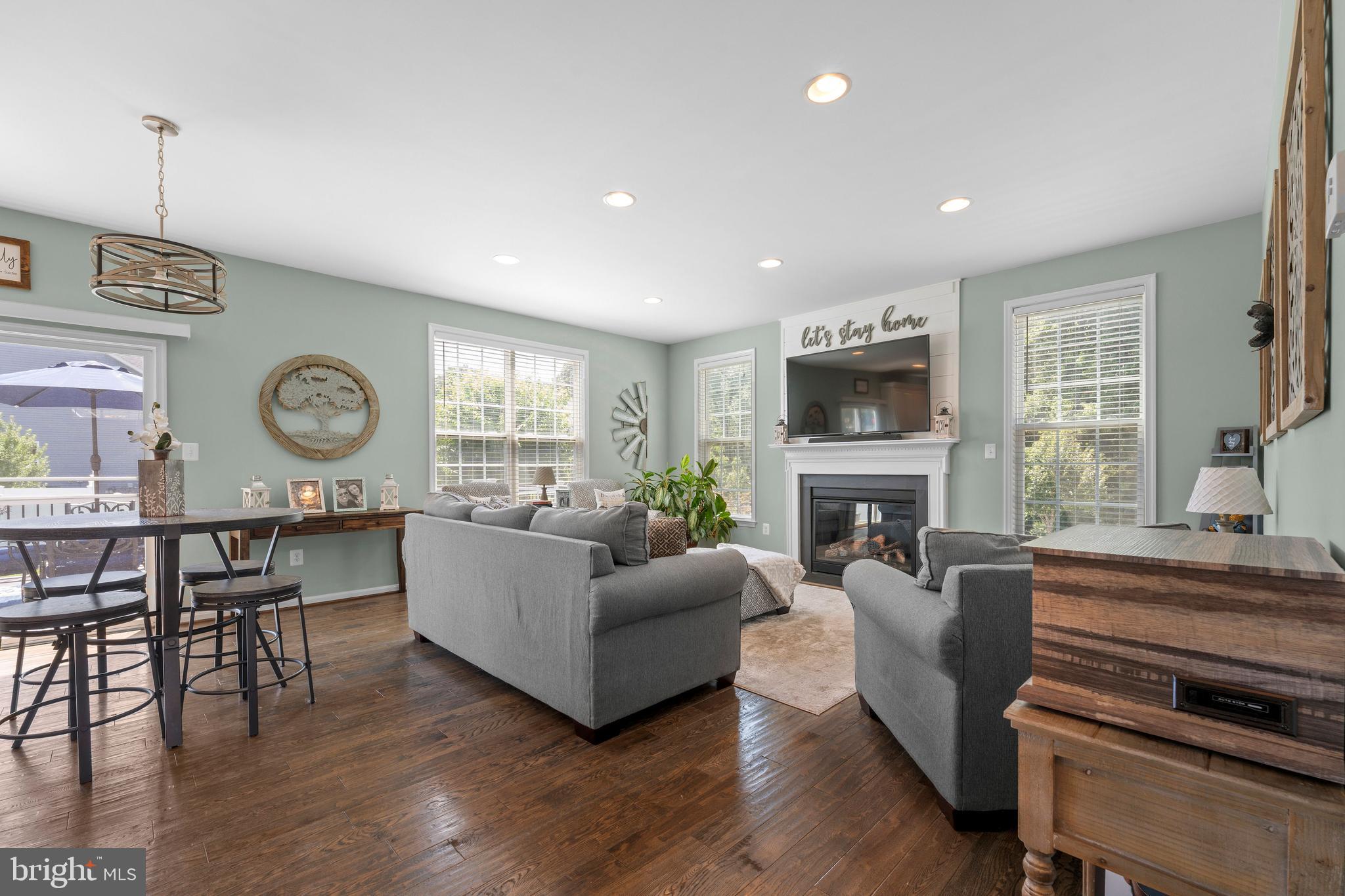 STATON CROSSING - Residential