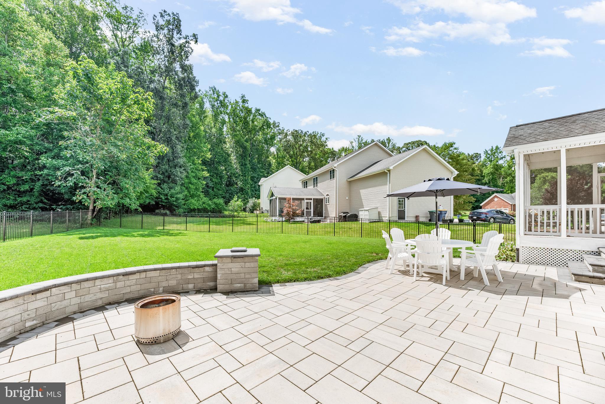 LEONARDS GRANT - Residential