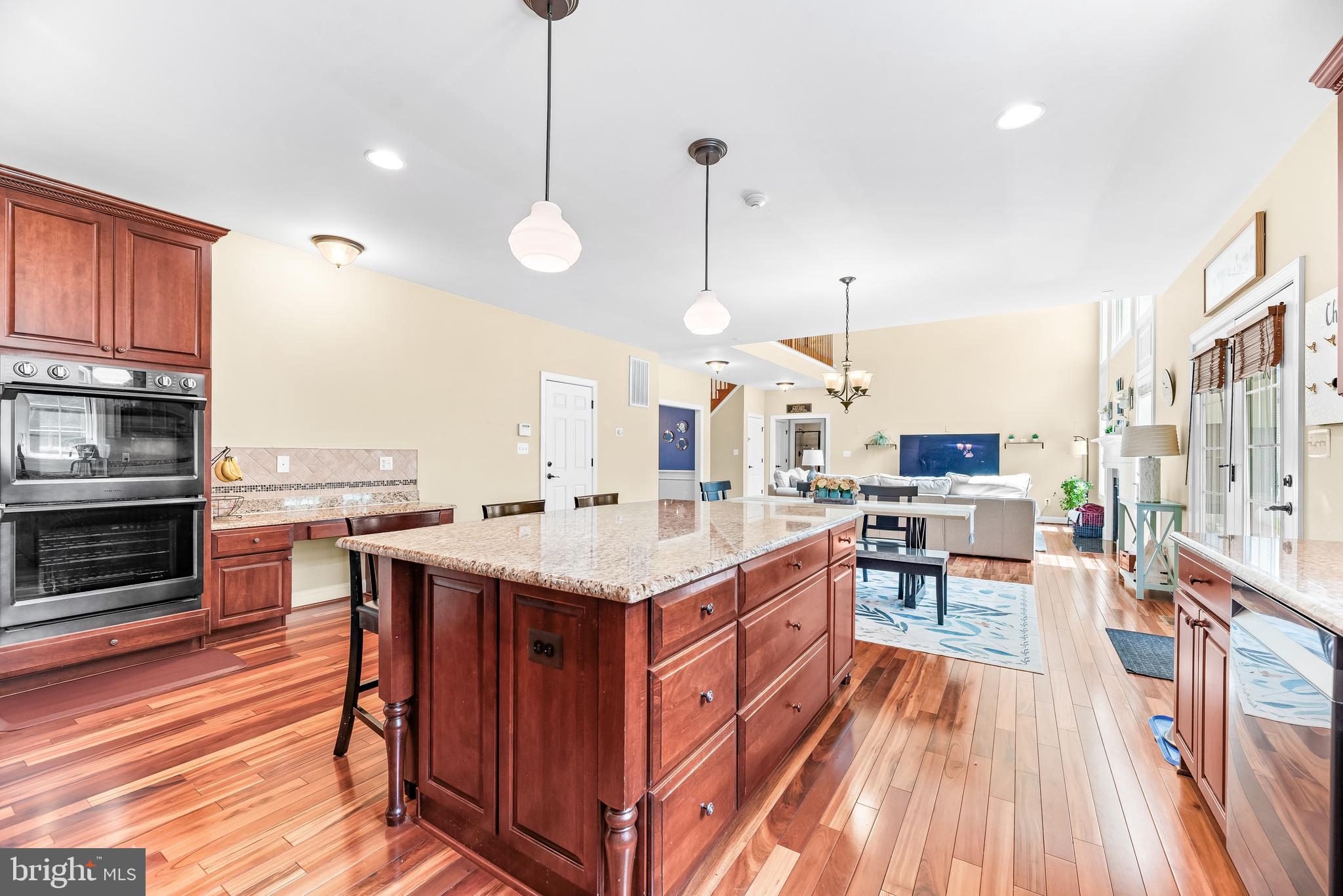 LEONARDS GRANT - Residential