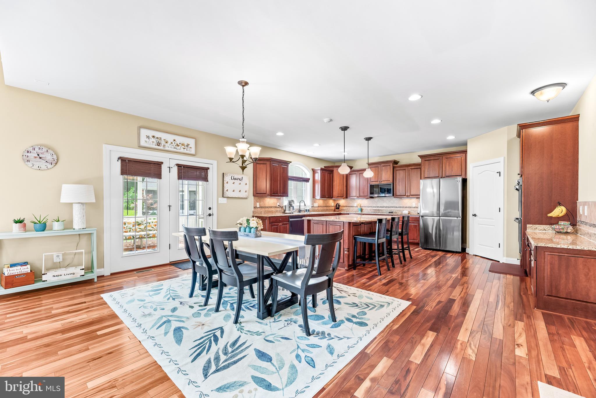 LEONARDS GRANT - Residential