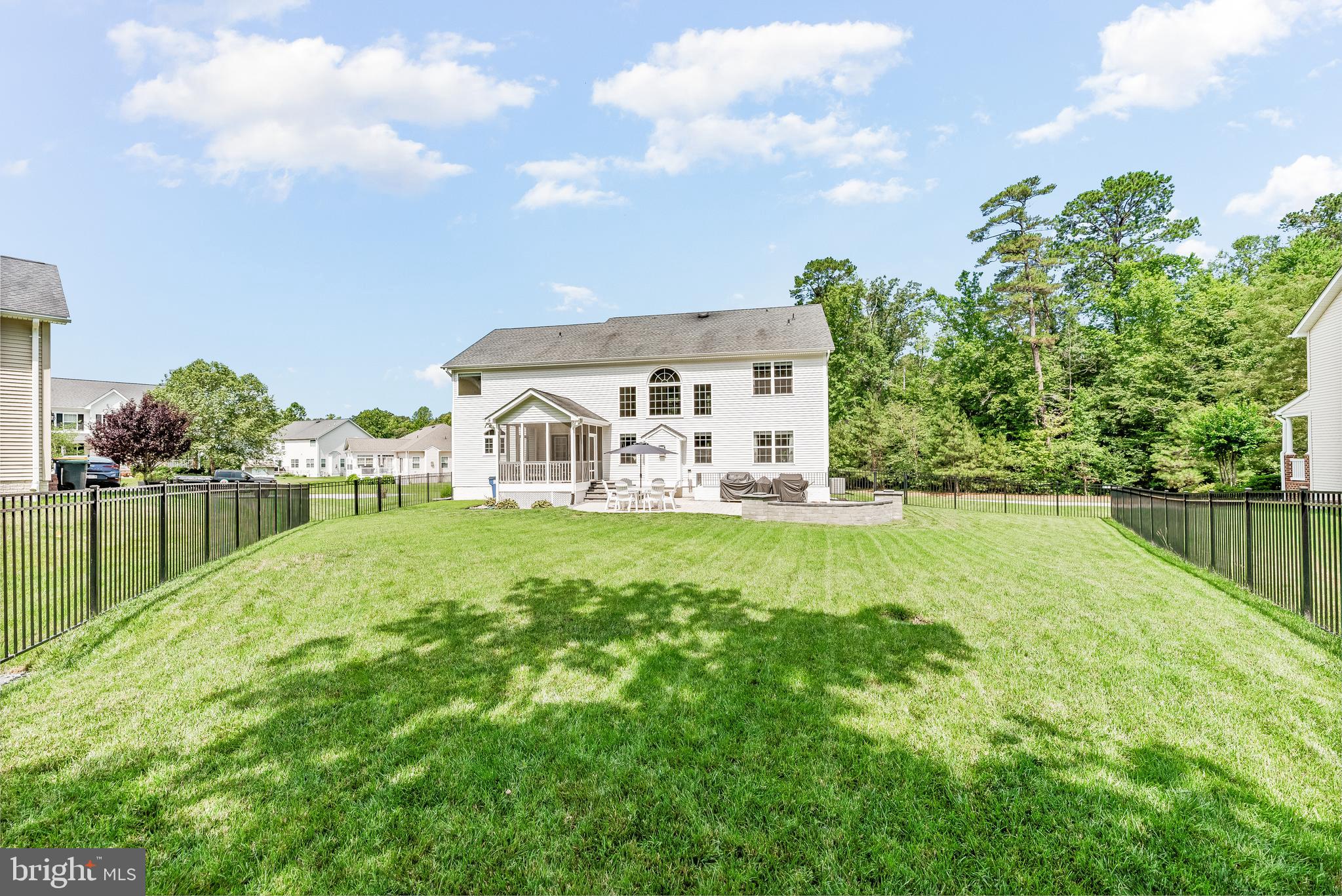 LEONARDS GRANT - Residential