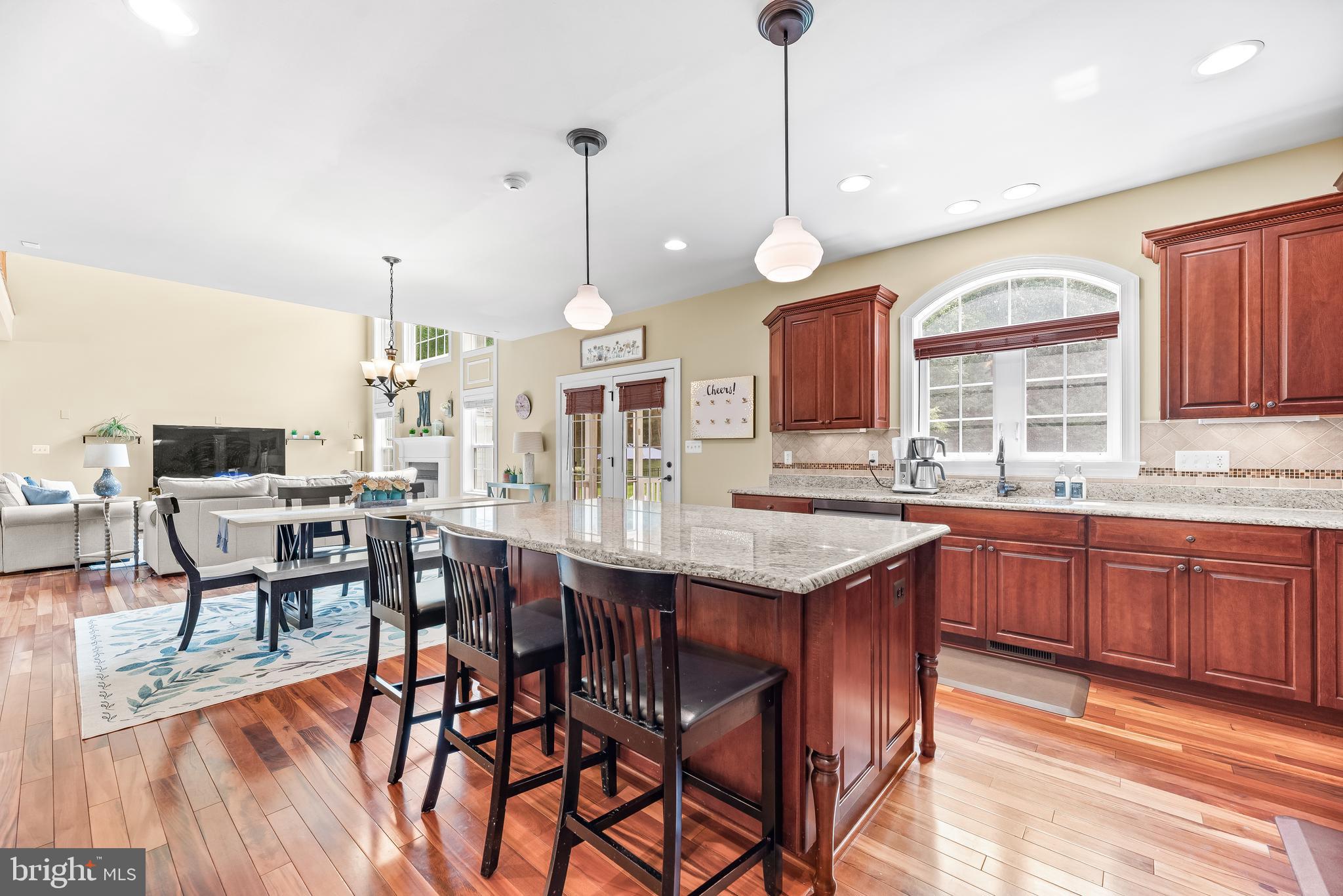 LEONARDS GRANT - Residential