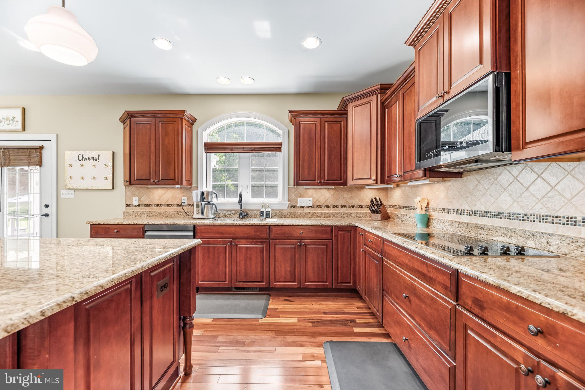 LEONARDS GRANT - Residential