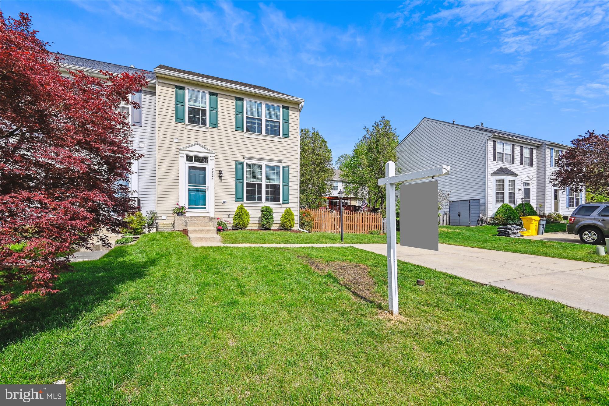 FOUR SEASONS ESTATES - Residential