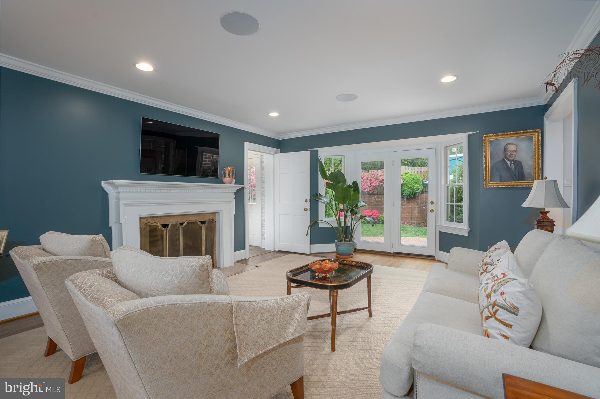 BRADDOCK HEIGHTS - Residential
