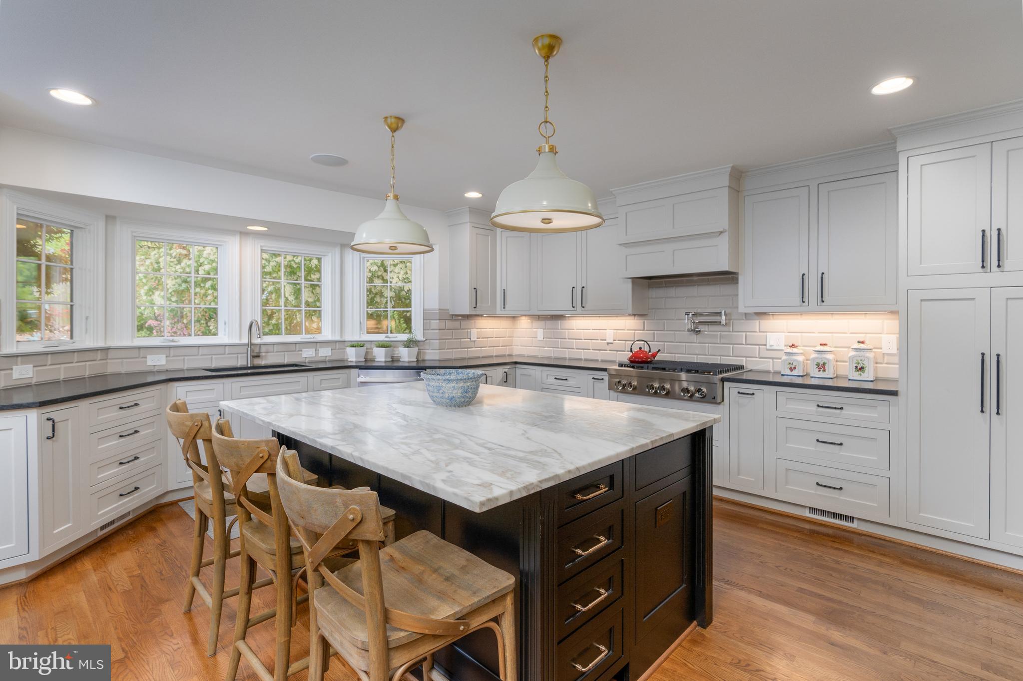 BRADDOCK HEIGHTS - Residential