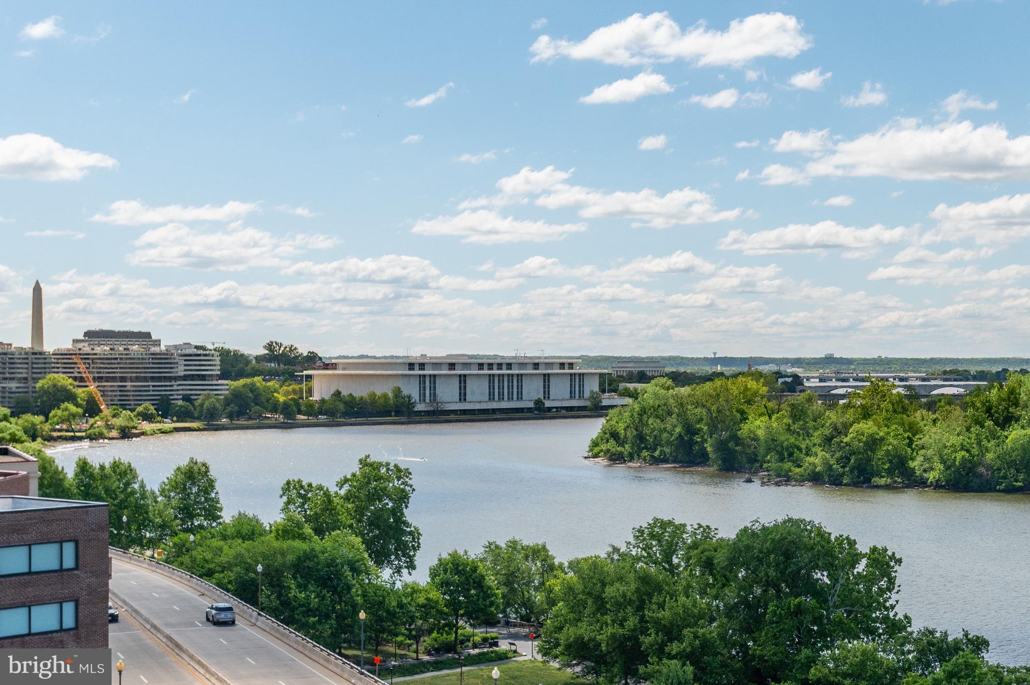 GEORGETOWN - Residential