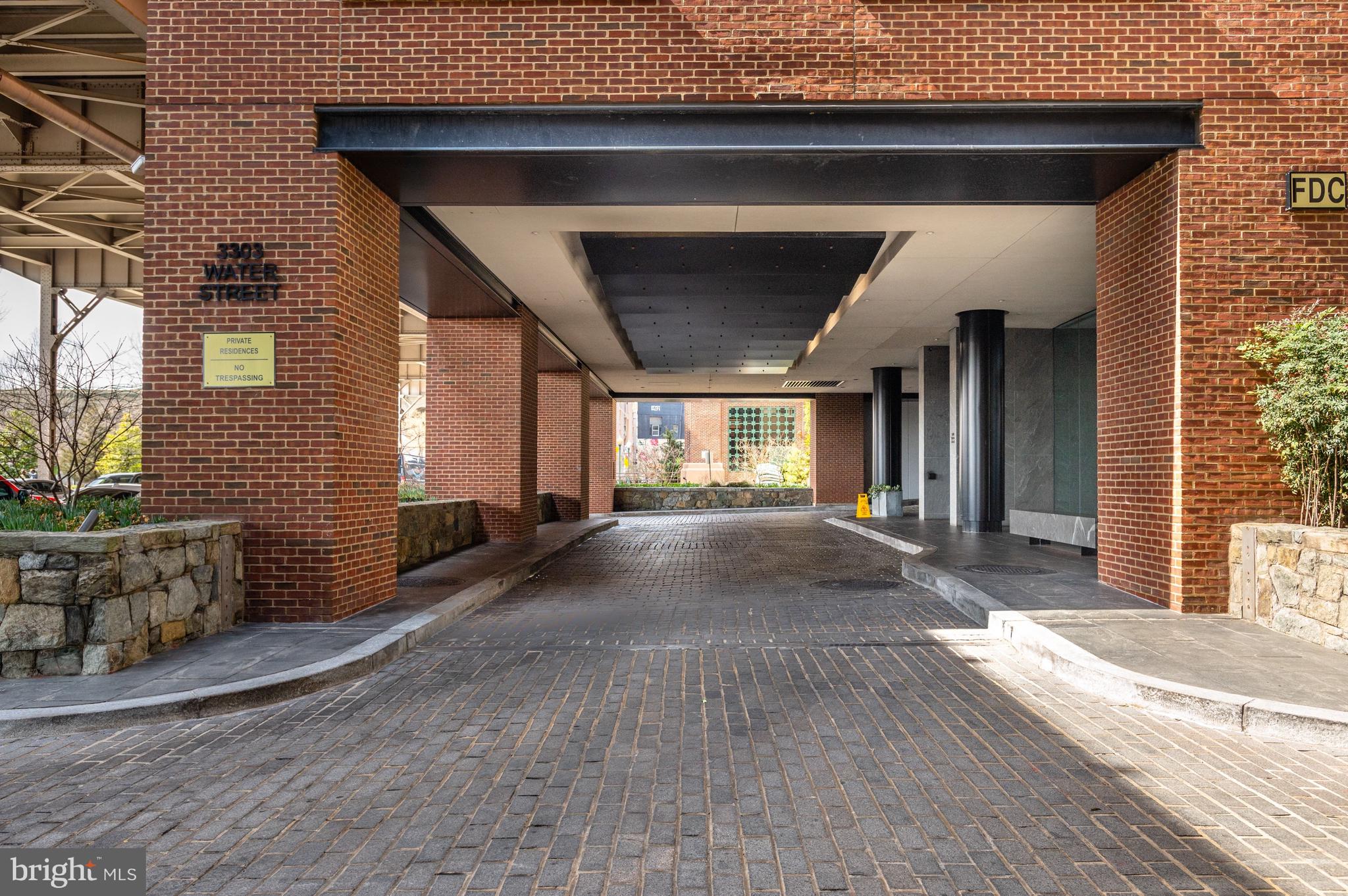 GEORGETOWN - Residential