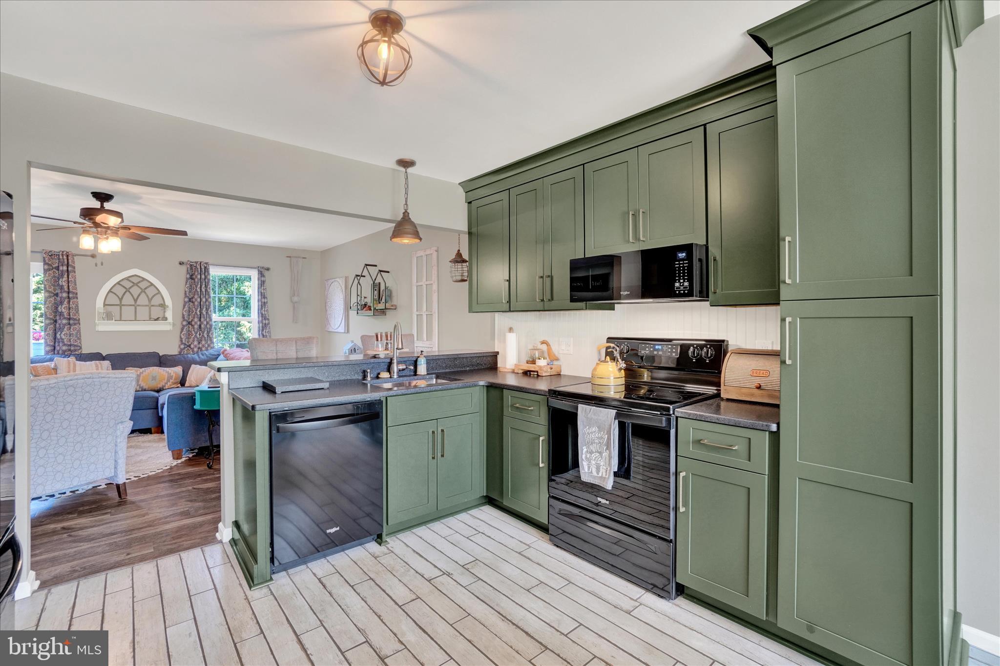 CHERRY HILL CONDOS - Residential
