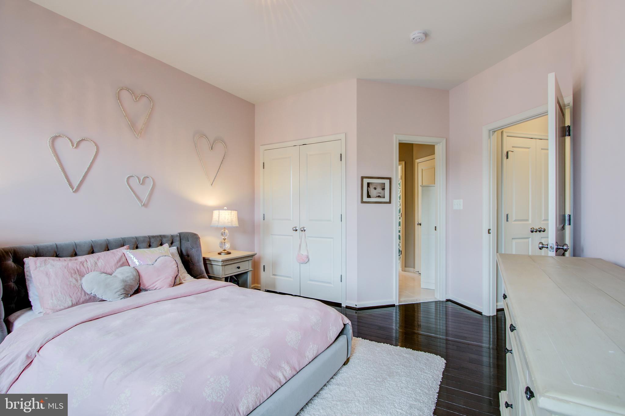 POPLAR RUN - Residential